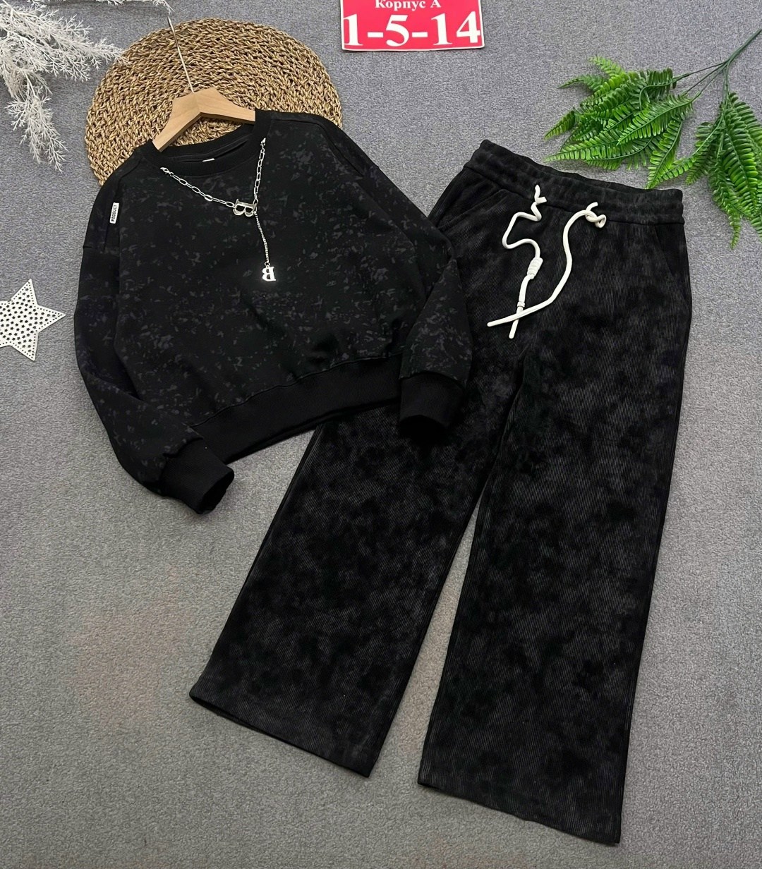 костюм с брюками,брюки для девочек,костюм велюровый,спортивные костюмы для девочек,велюровый костюм для девочки