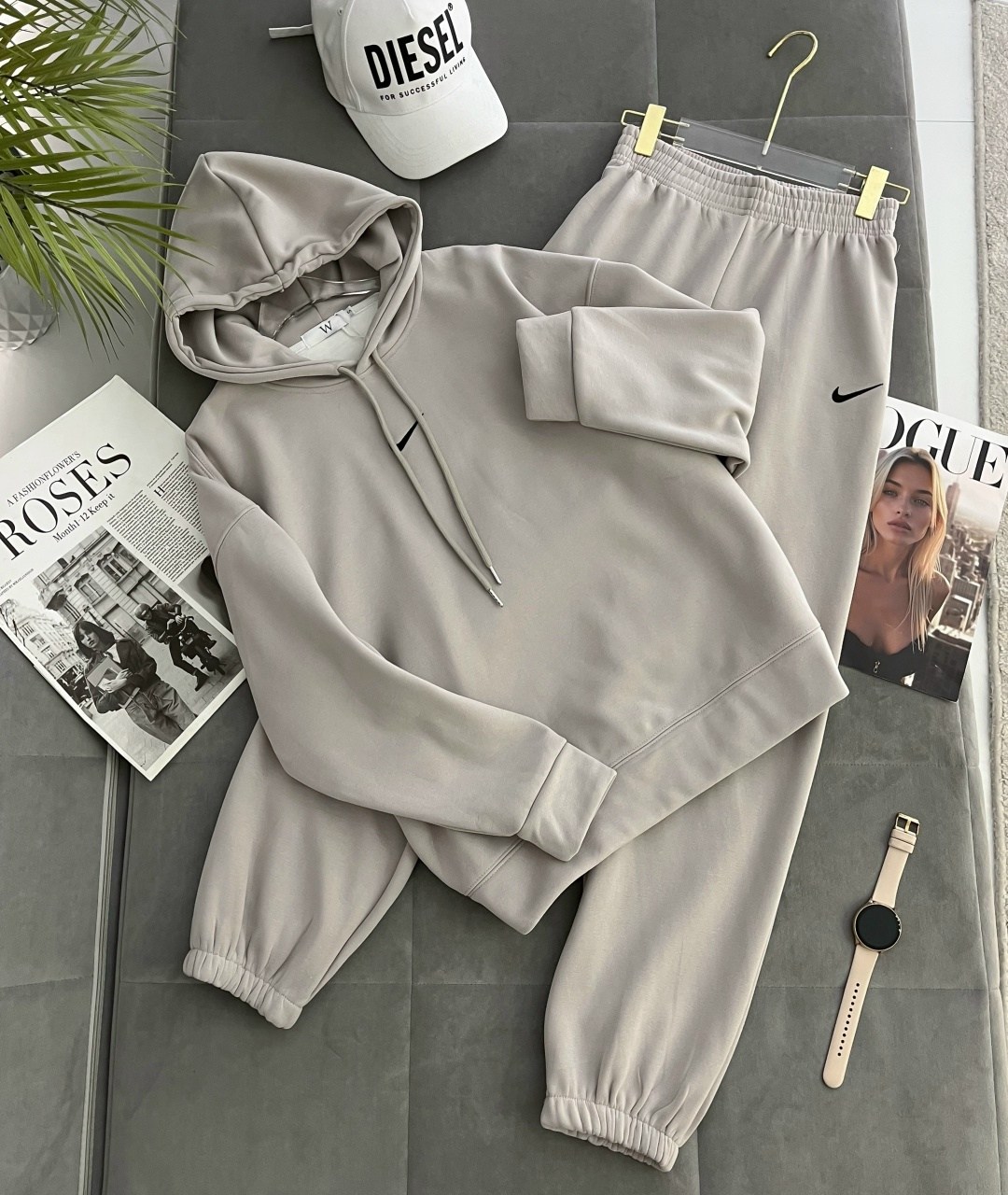 костюм спортивный,повседневный спортивный костюм,костюм спортивный женский,однотонный спортивный костюм,спортивный костюм женский на флисе