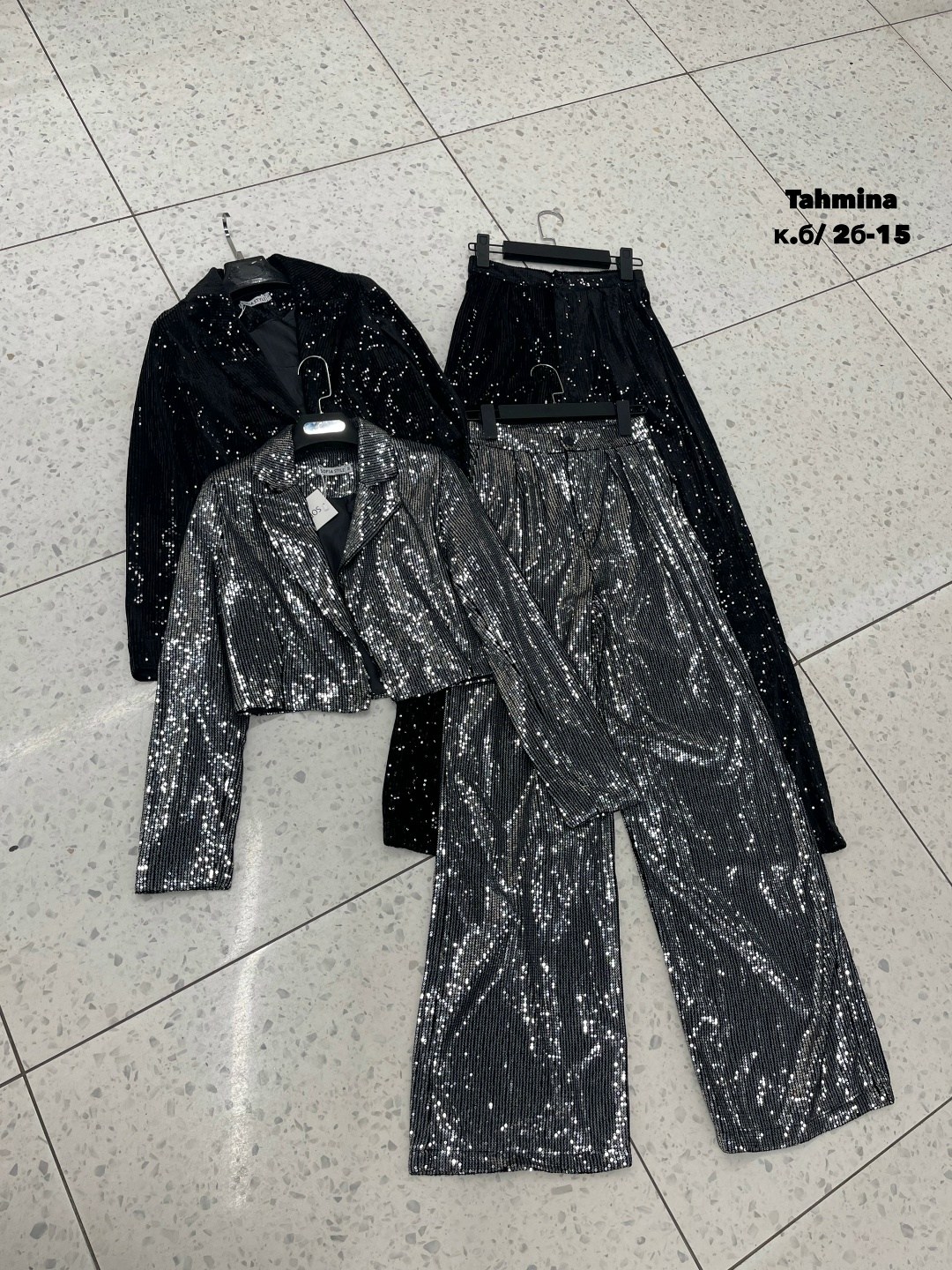 костюм с пайетками,блестящий брючный костюм,костюм блестящий,костюм классический,блестящий брючный костюм женский