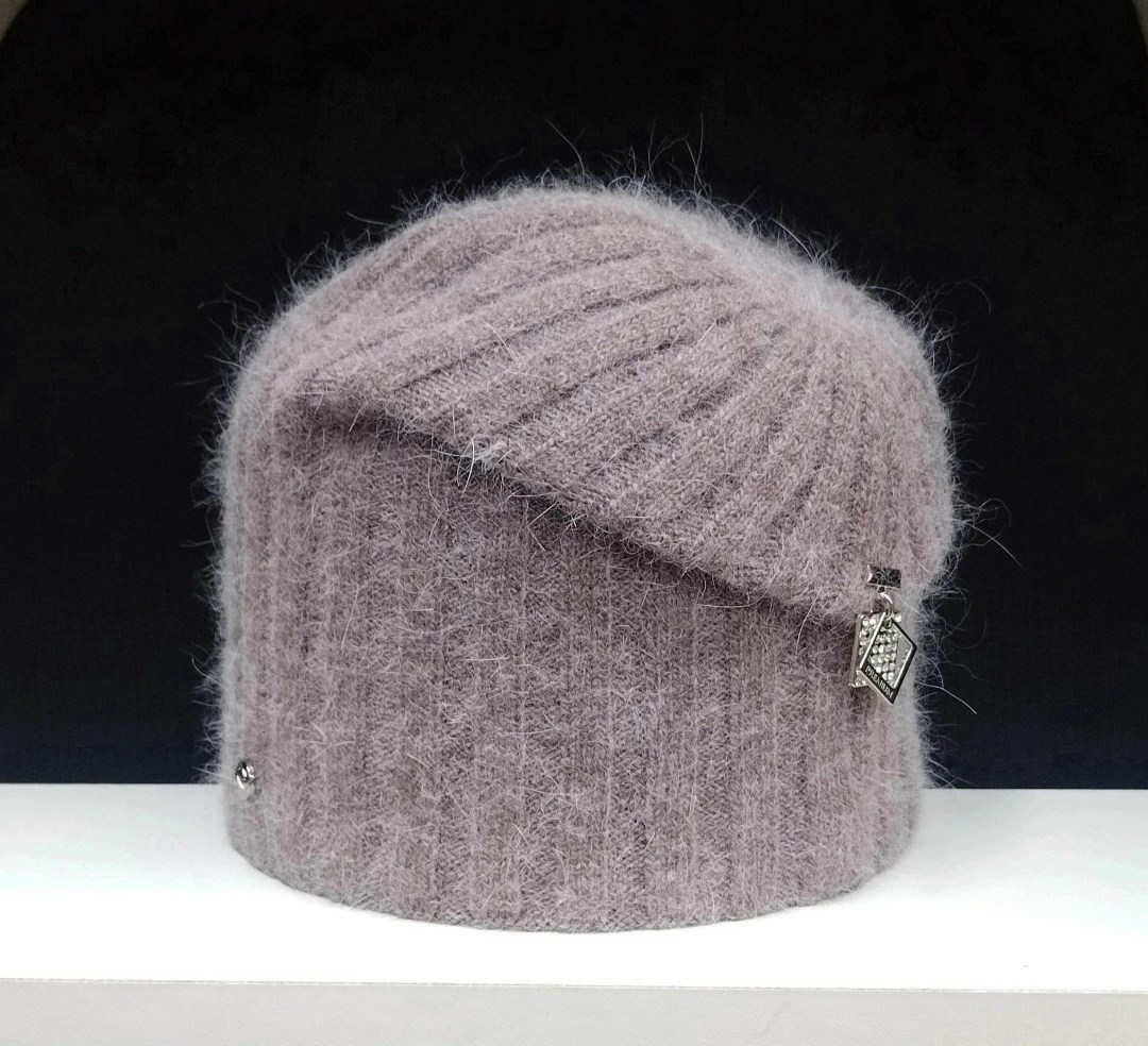 женская шапка,шапка ангора,шапка женская вязаная,женская шапка из ангоры,шапка для женщин ангора