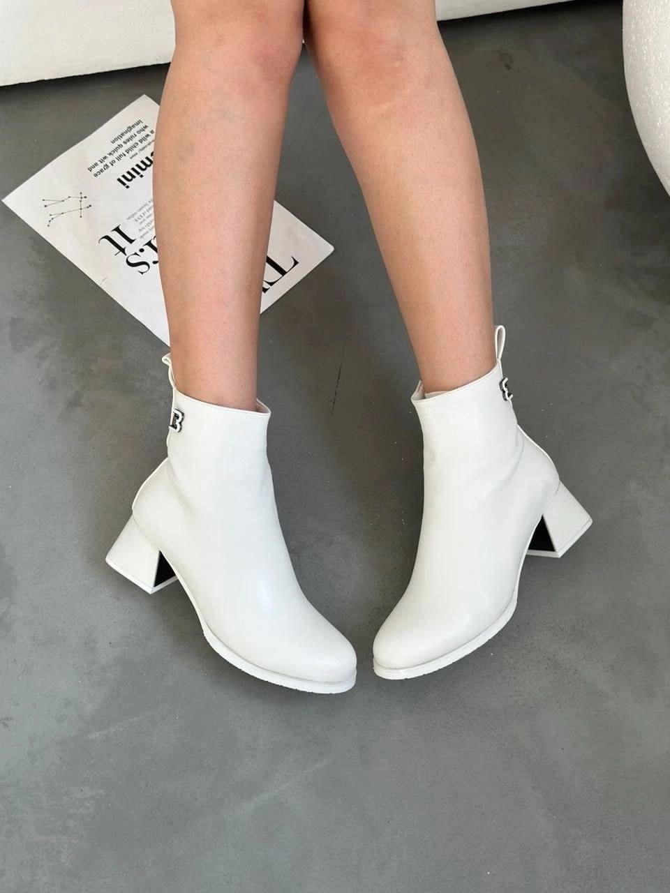 ботильоны женские,ботильоны модные,белые ботильоны, женская,женские ботинки