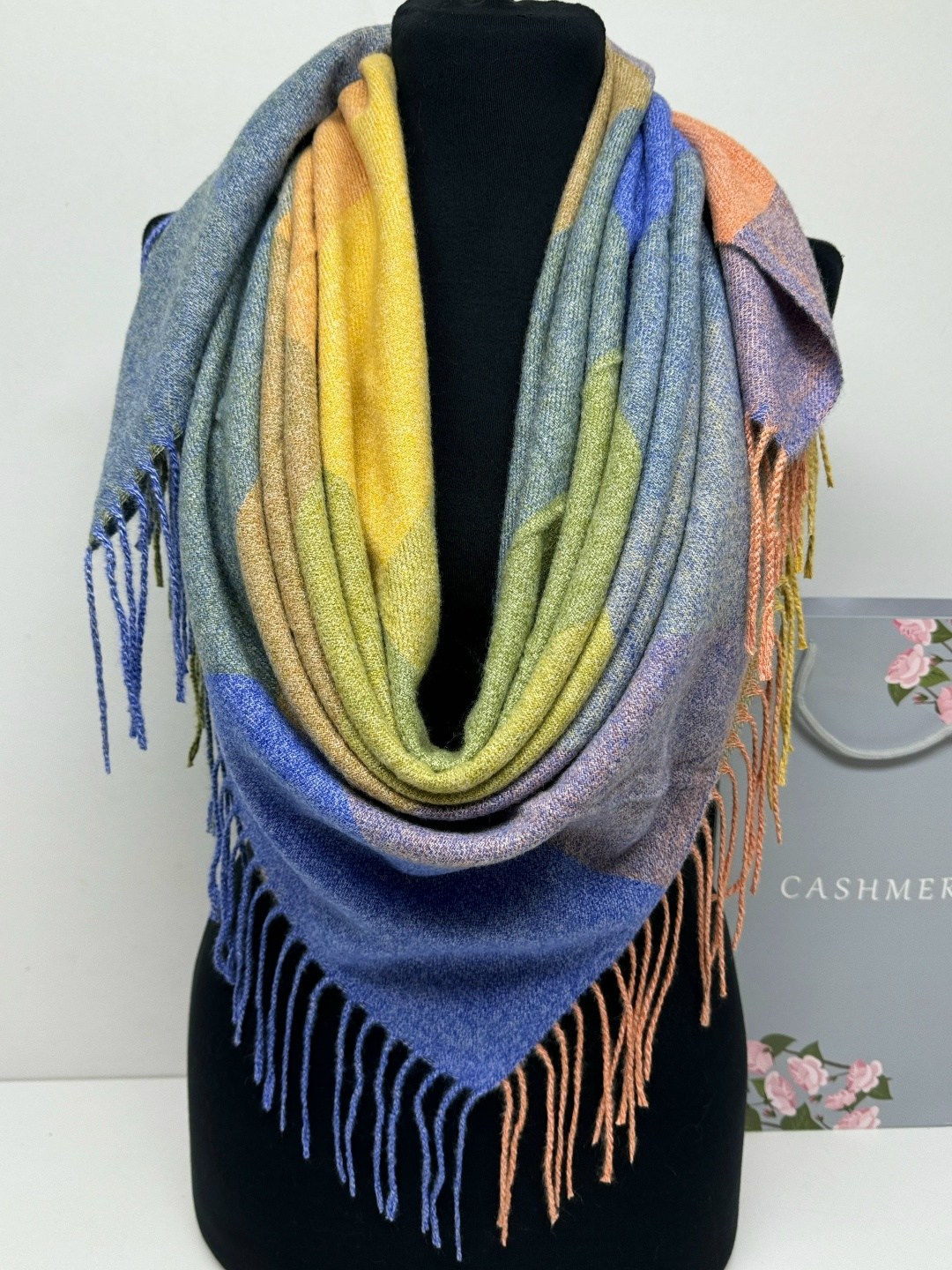 теплый кашемировый платок,платок кашемировый,платки теплые,платок женский теплый,платки шарф