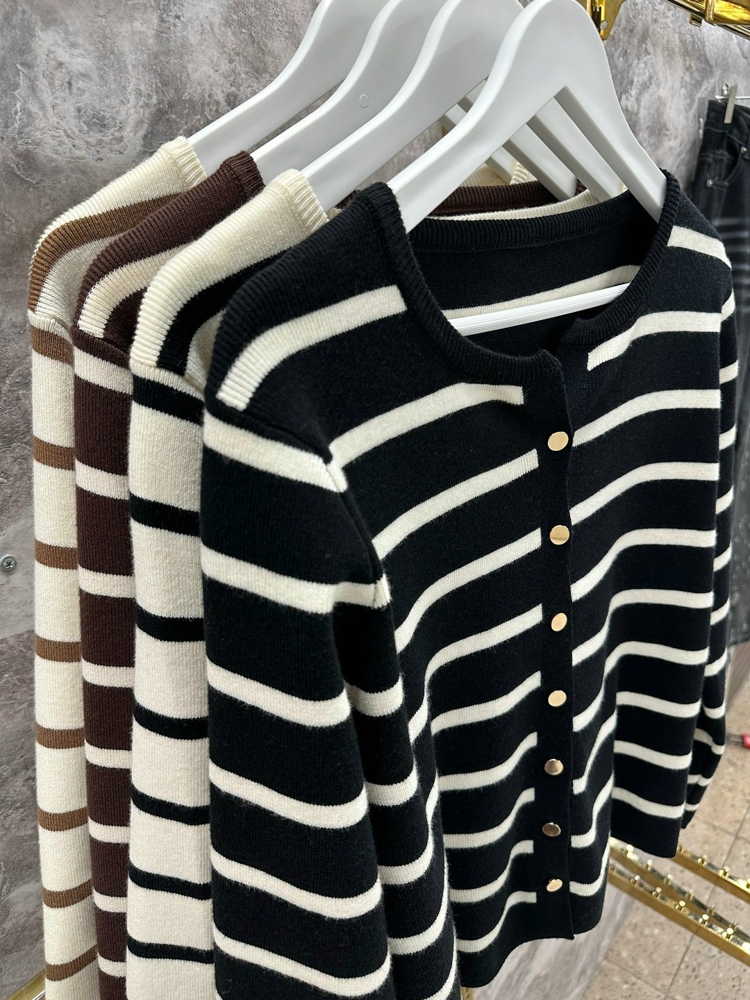 женский вязаный кардиган в полоску,женский трикотажный кардиган в полоску,кардиган в полоску,женский кардиган в полоску,кардиган