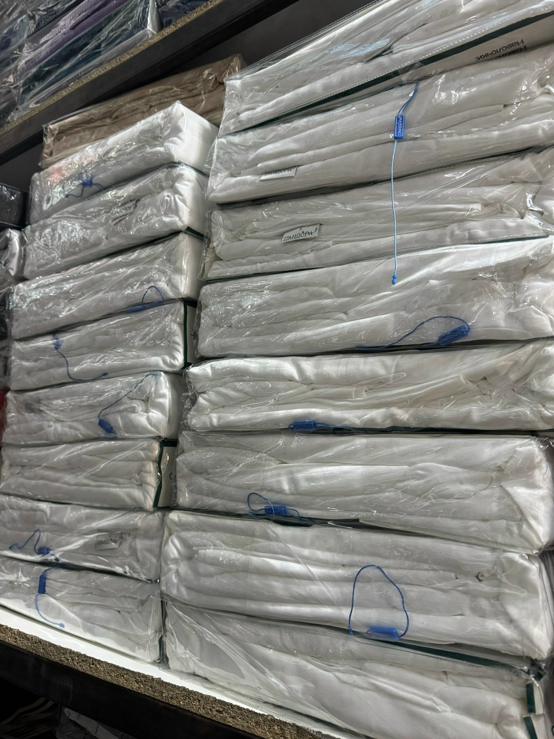 страйп сатин постельное белье,белье страйп сатин,страйп сатин белый,кпб страйп-сатин белый,постельное белье для гостиниц