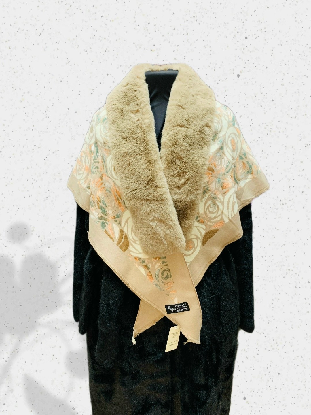 теплые шарфы,платок с мехом,палантин с мехом,шарфы и платки,шарф с принтом