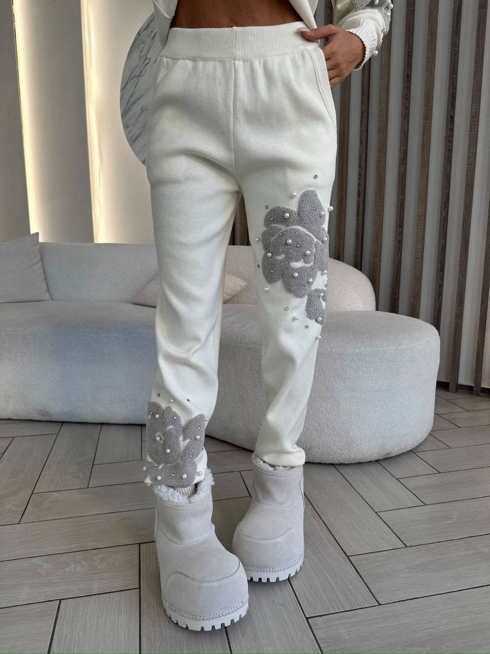 трикотажный костюм женский,трикотажные костюмы,белый трикотажный костюм,вязаный костюм,костюм женский вязаный