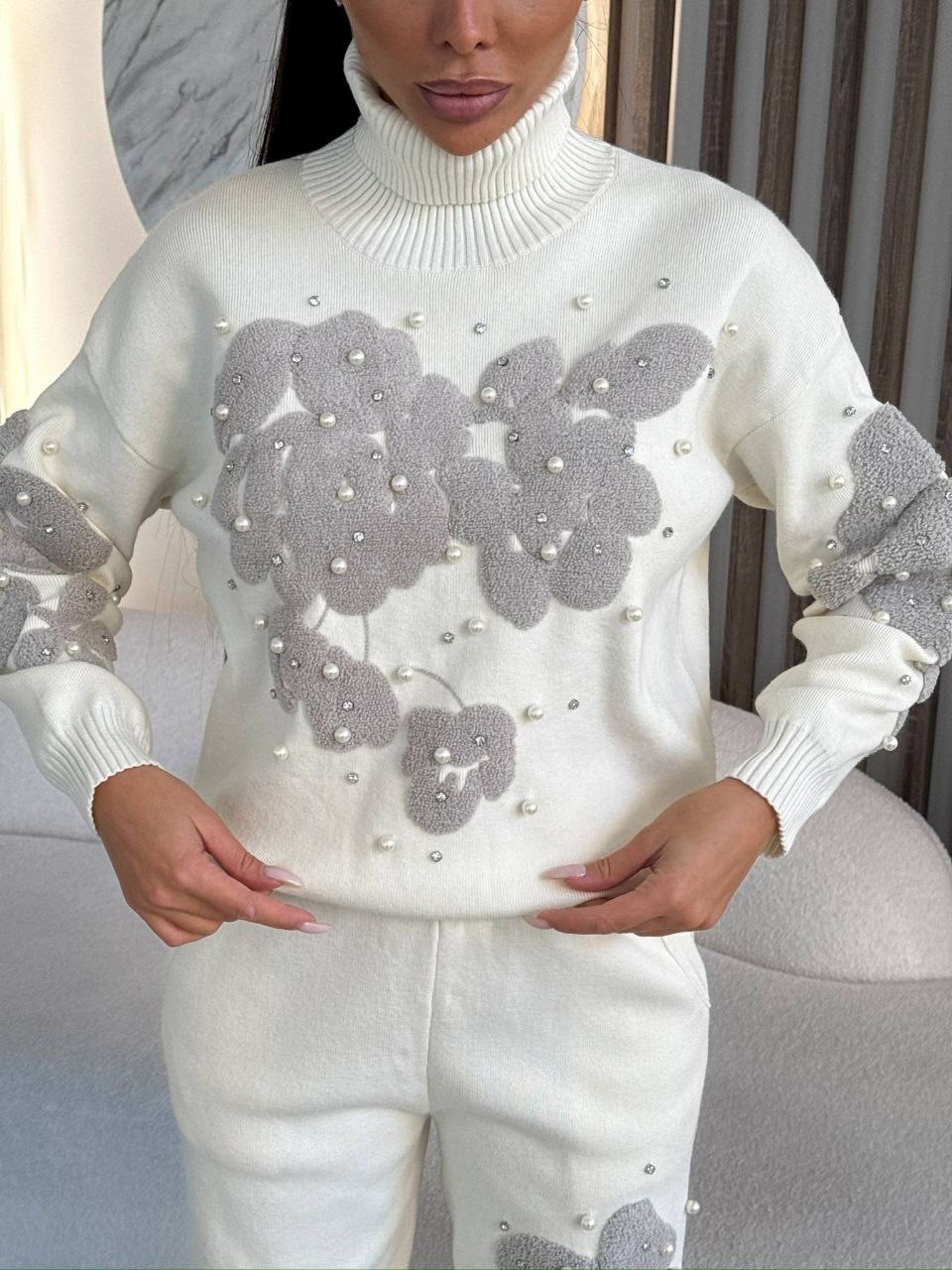 трикотажный костюм женский,трикотажные костюмы,белый трикотажный костюм,вязаный костюм,костюм женский вязаный