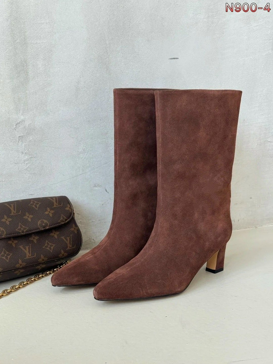 ботильоны замшевые,ботильоны демисезонные на каблуке шпильке londri,ботильоны демисезонные чулки на каблуке londri 306462715,замшевые женские ботильоны с острым носком на,замшевые сапоги