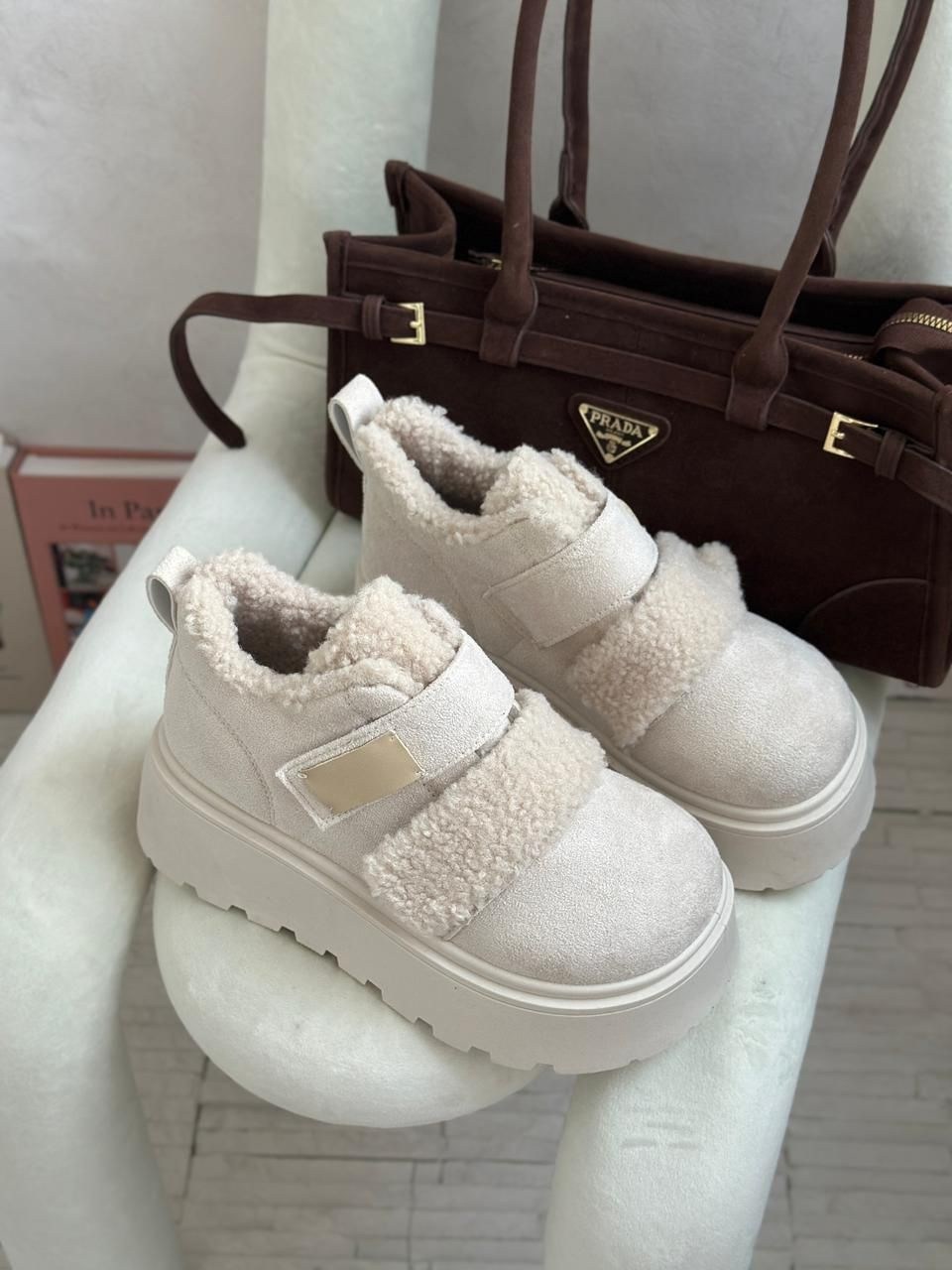 ,зимняя женская , женская,зимняя ,женские кроссовки на меховой платформе