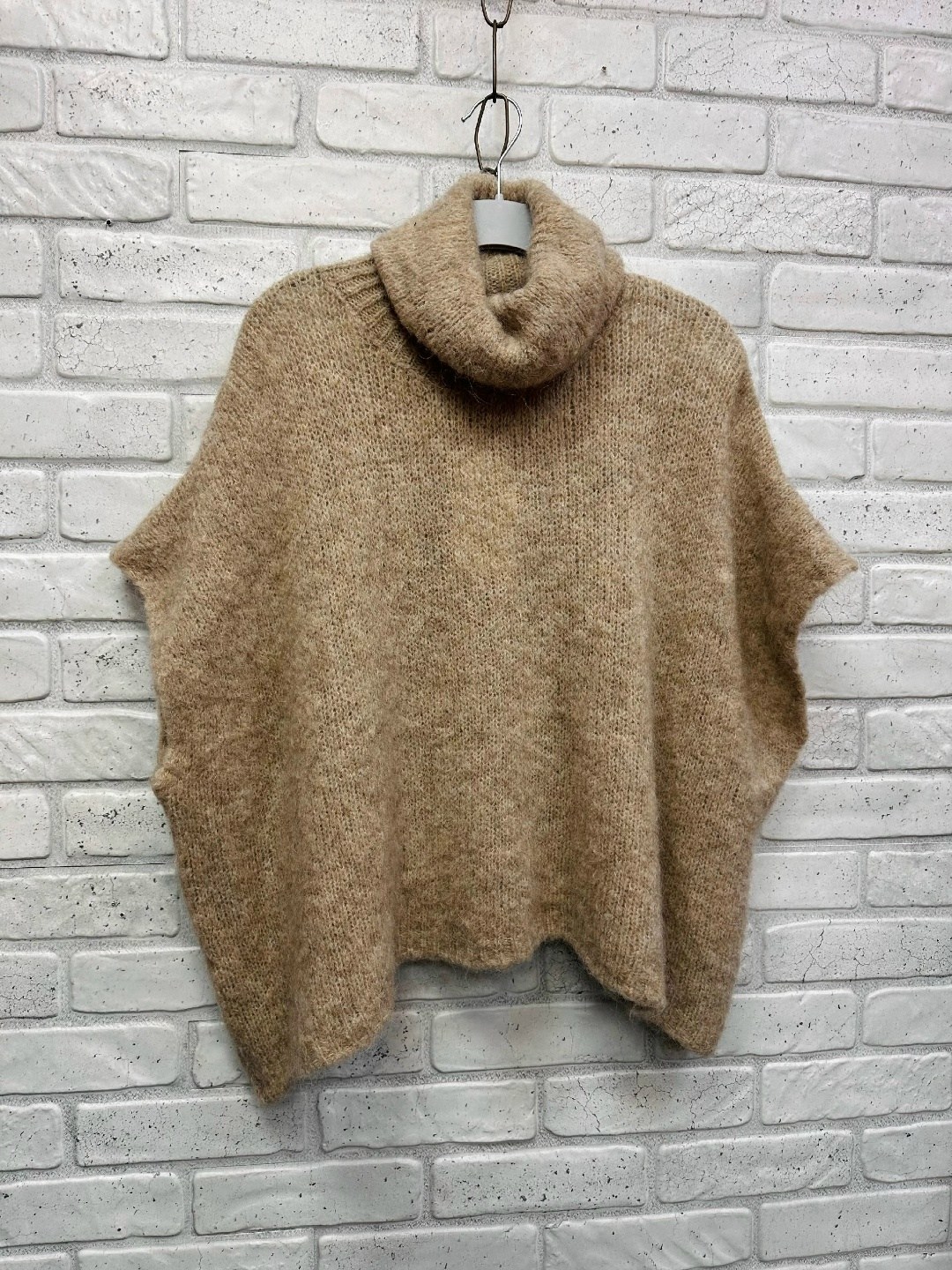 пончо женское,вязаный пончо,свитер пончо,накидка пончо,пончо