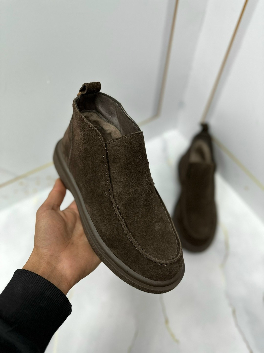,santoni замшевые лоферы коричневый,лоферы мужские замшевые loro piana,мужская  loro piana,обуви