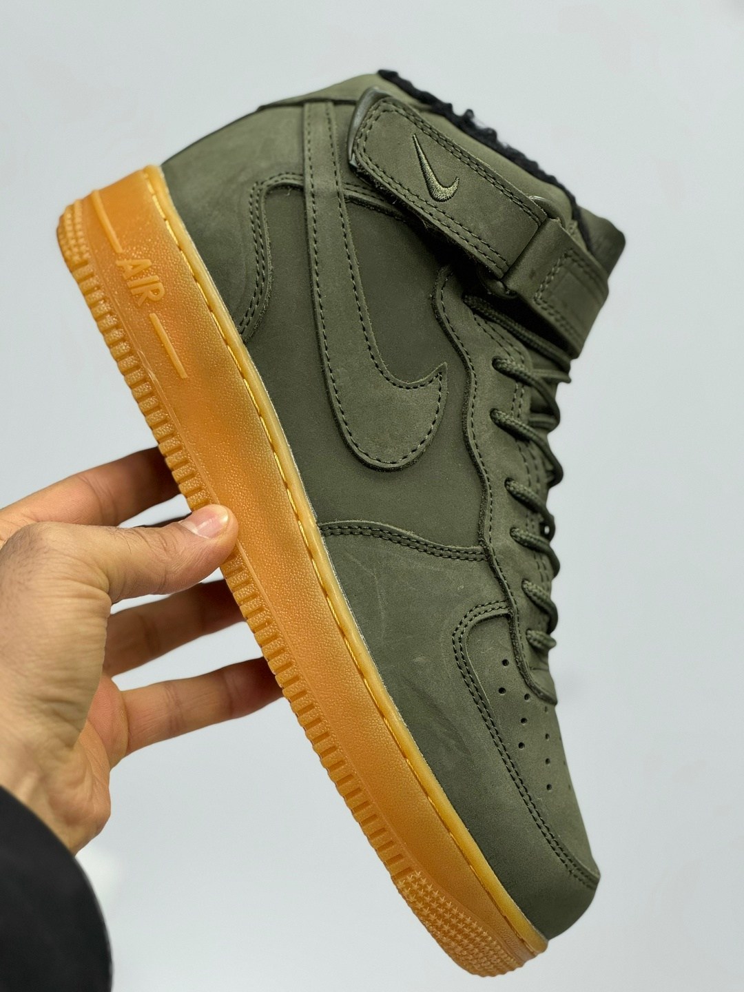 nike air force 1 high green,nike air force 1 high 07,nike air force 1 mid,зимние кроссовки nike air force 1 mid,nike air force 1 high medium olive