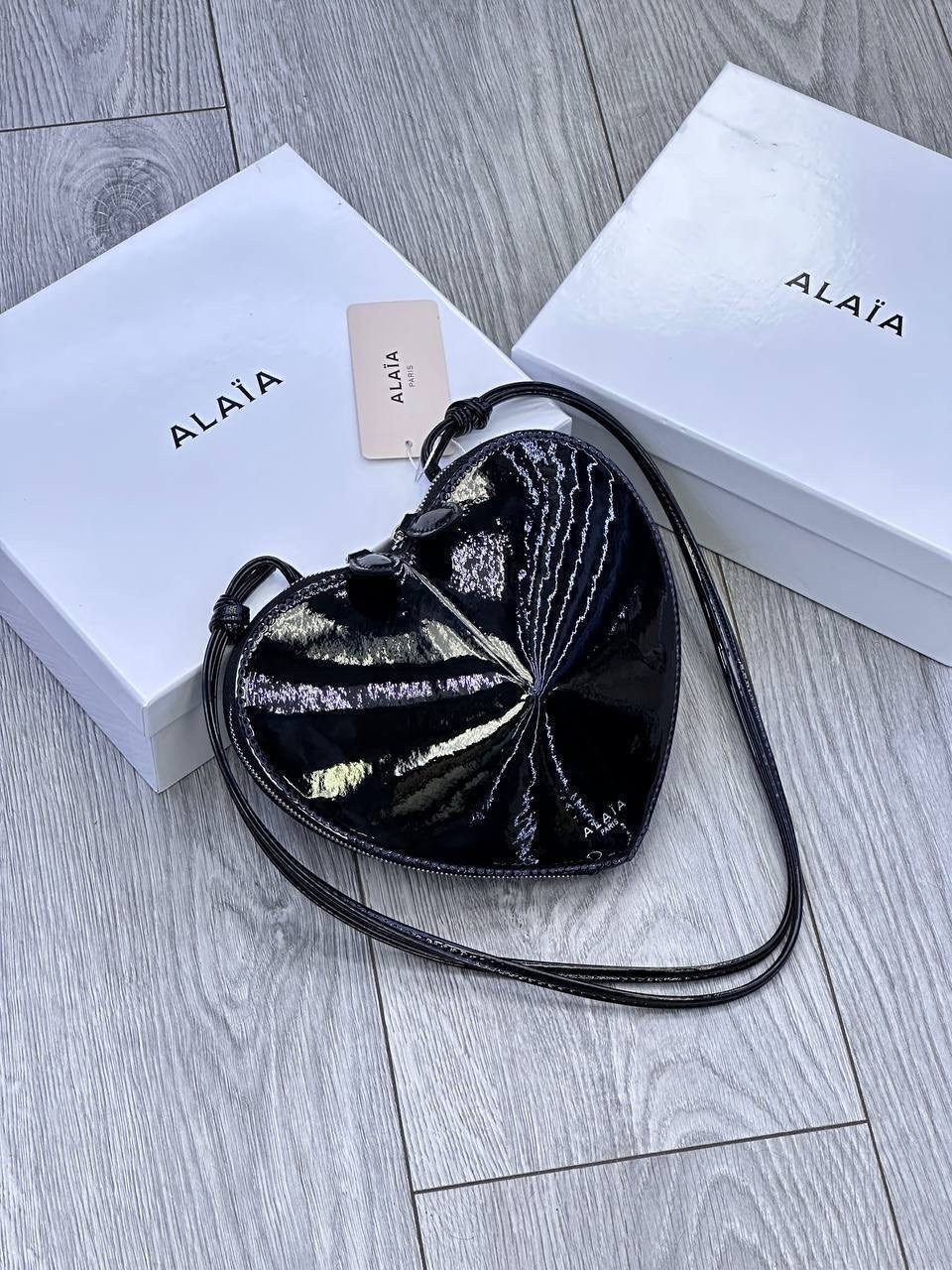 сумка женские,alaia сумка,сумка сердце,сумки,сумка в форме сердца