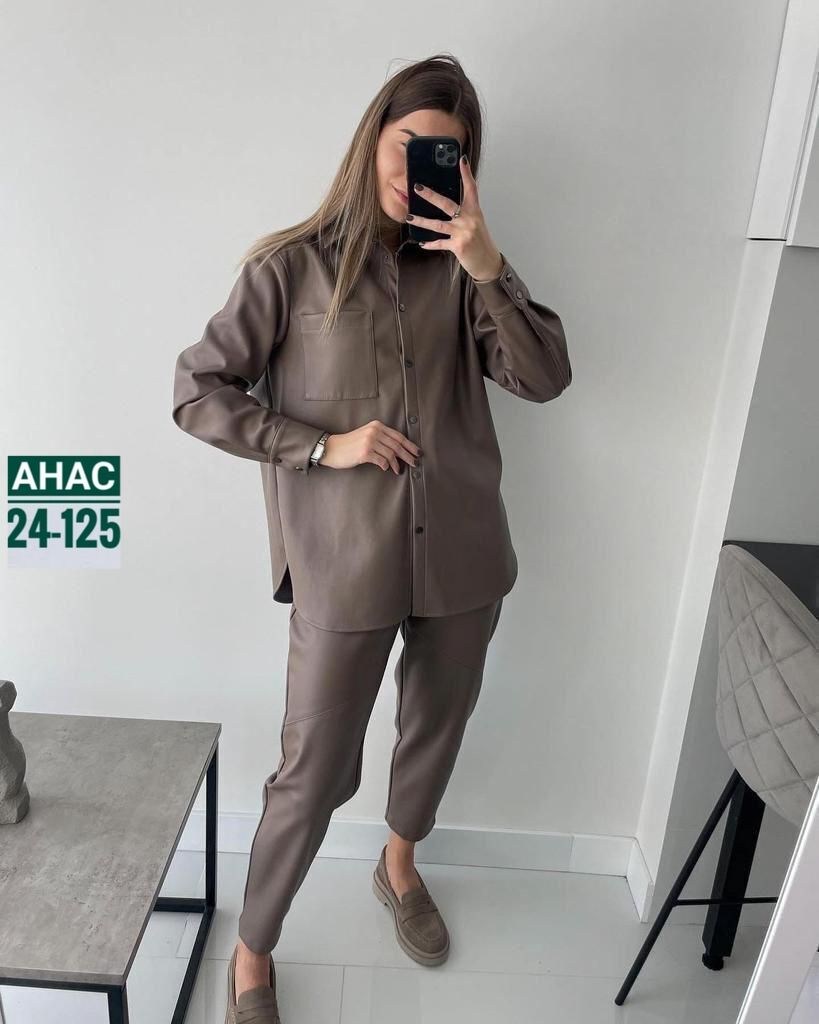 костюм из экокожи,костюм повседневный,костюмы брючные,костюмы женские,брюки из экокожи женские