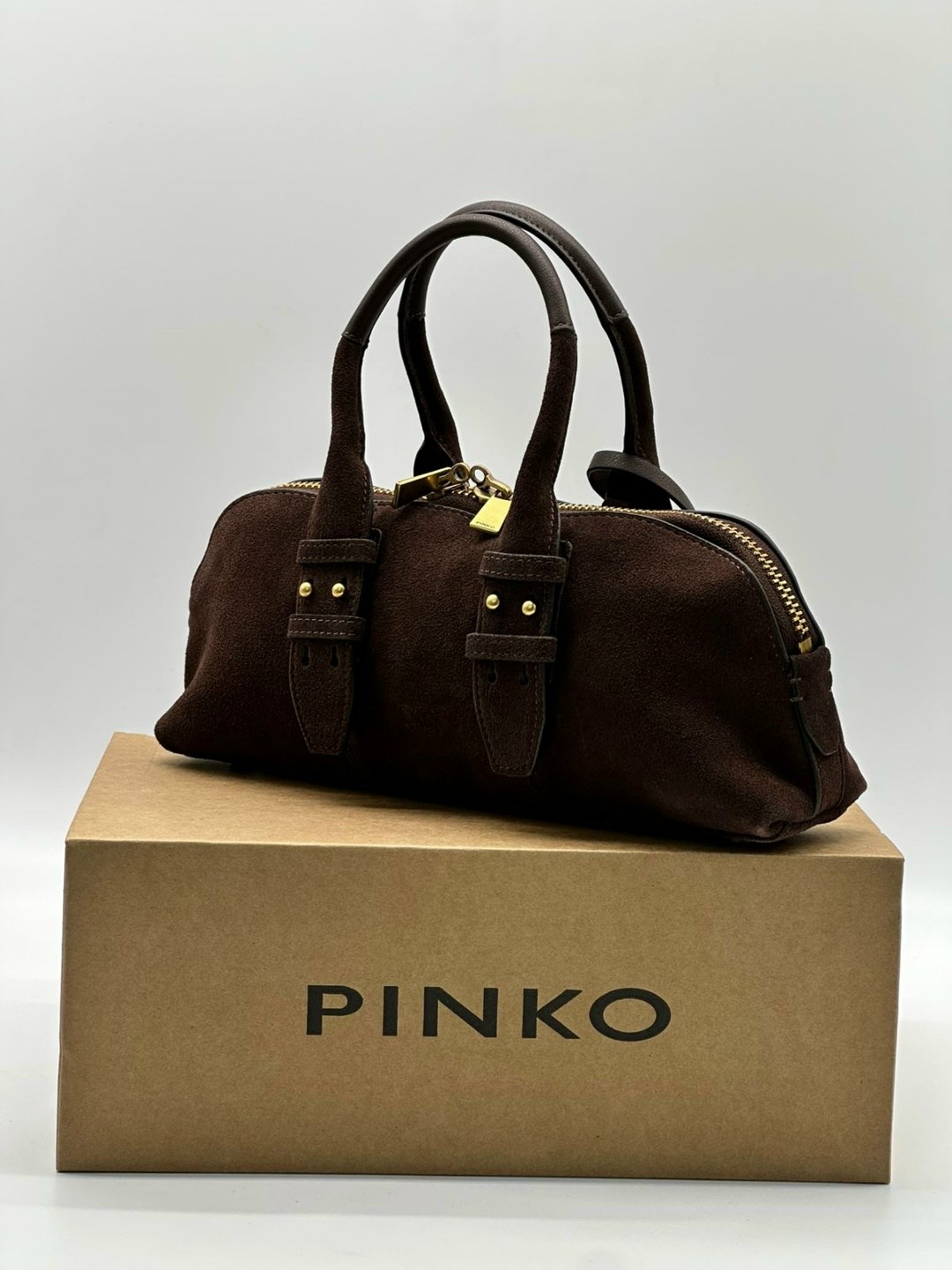 сумка замшевая коричневая miu miu,женская замшевая сумка miu miu arcadie коричневая,сумка miu miu натуральная замша,замшевые женские сумки miu miu,сумка женская miu miu натуральная замша