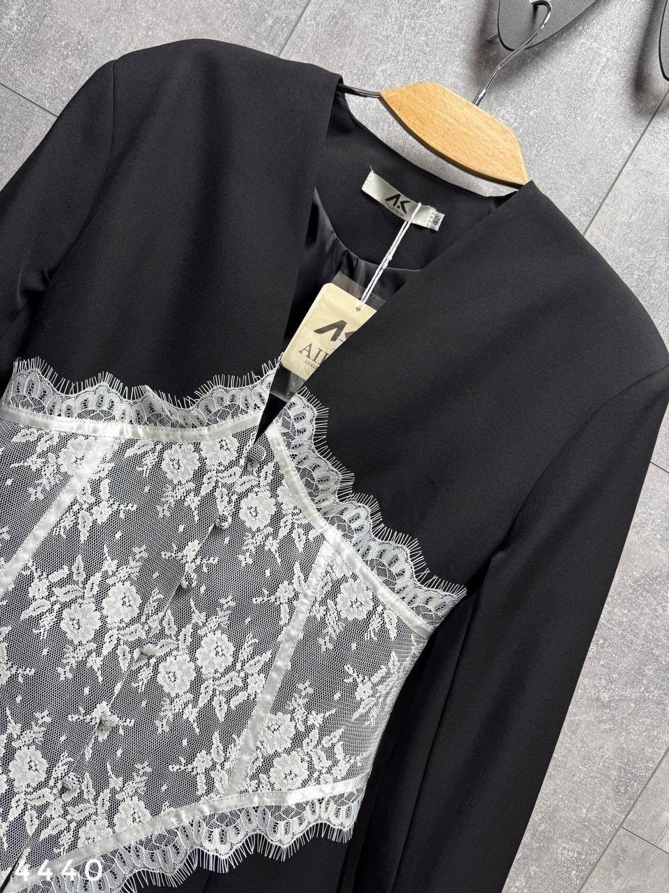 ,стильное платье,женские костюмы