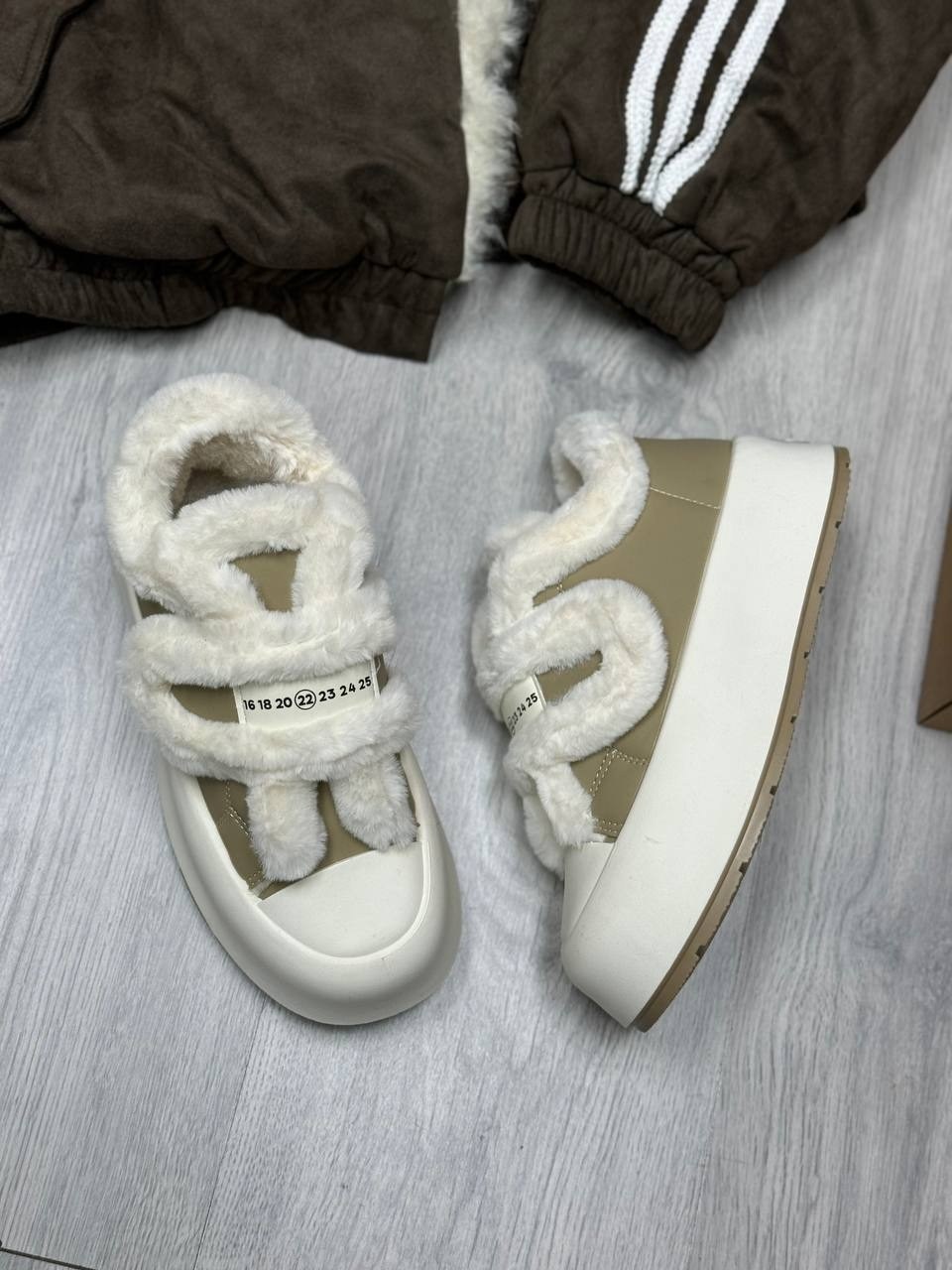 ,зимние кроссовки женские,зимняя женская ,женская ,зимняя