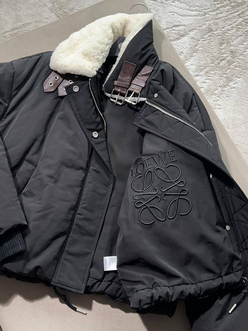 кожаные куртки,куртка женская,куртка,зимняя женская куртка,куртка парка