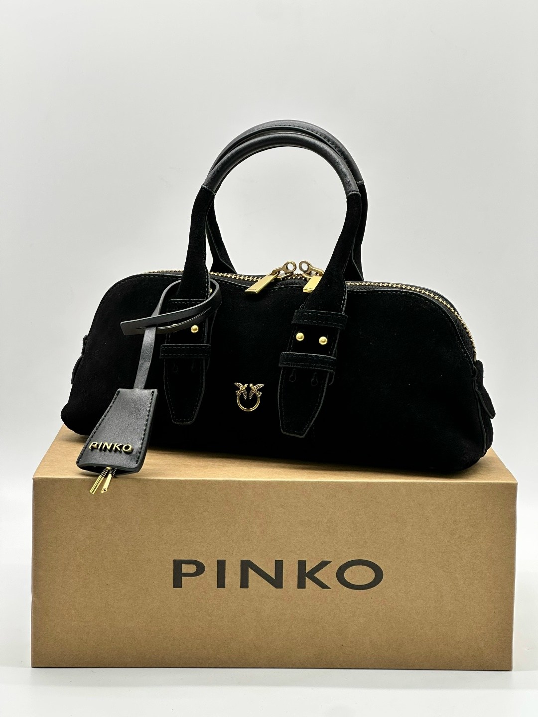 сумка женская miu miu натуральная замша,сумка женская miu miu из натуральной замши,женская замшевая сумка miu miu arcadie коричневая,сумка женская замшевая miu miu,замшевая сумка miu miu aventure