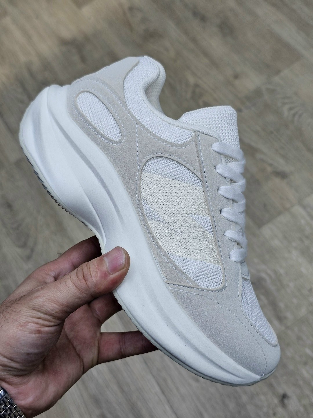 женские кроссовки,белые кроссовки,кроссы женские,кроссовки летние женские,кроссовки