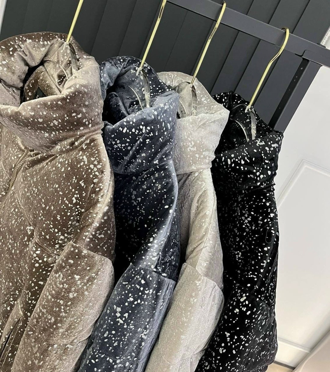 куртка,женская куртка,куртка с блестками женская,куртка женская демисезонная,куртка с блестками женская зимняя