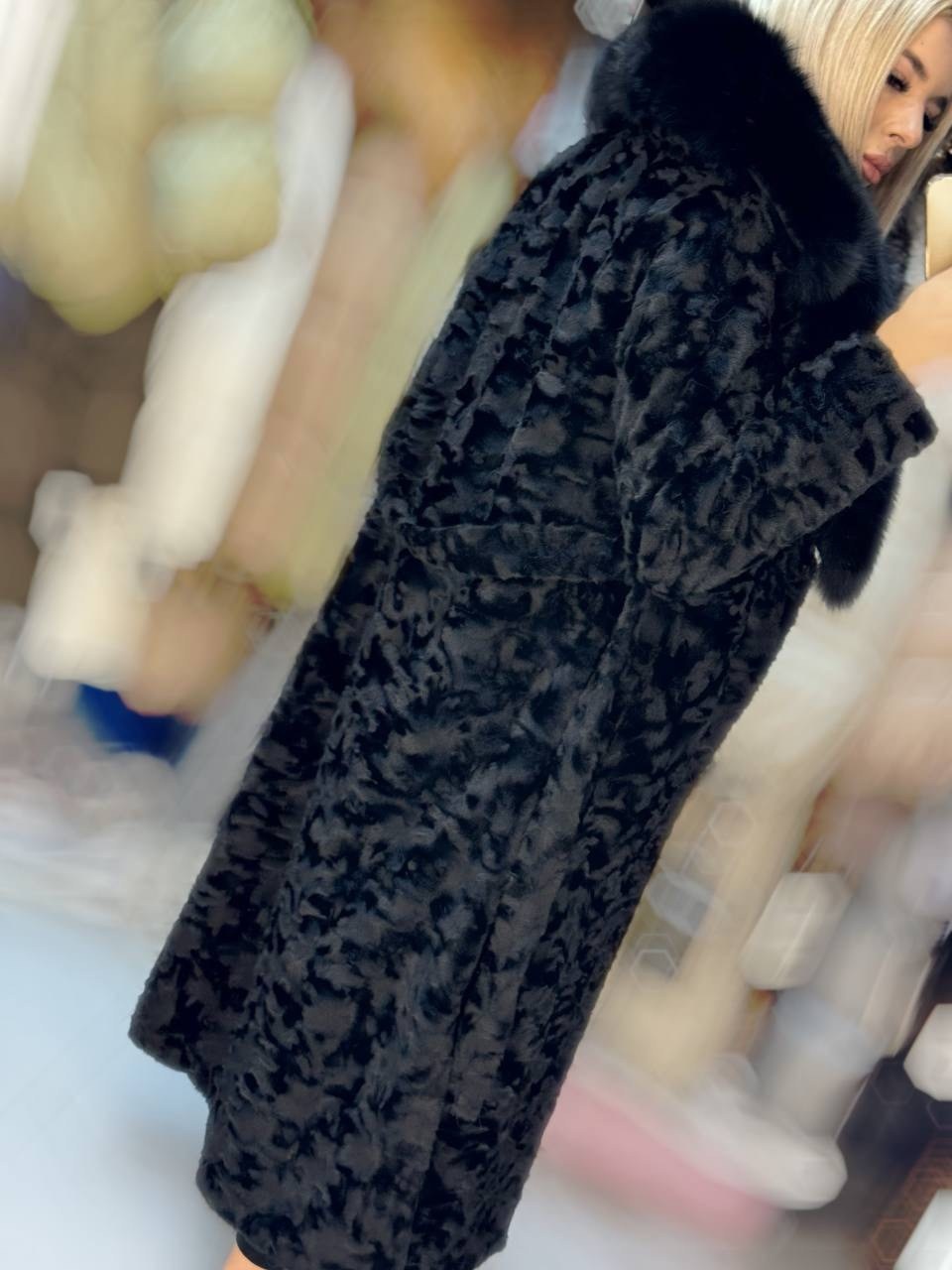 женская шуба,шуба,шубка,пальто с мехом,зимняя пальто