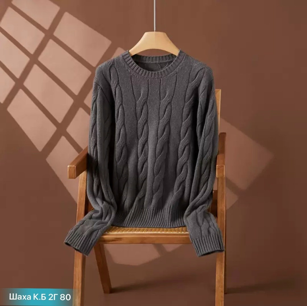 вязаный свитер,вязаные костюмы,джемпер с косами,свитер женский,свитер с косами