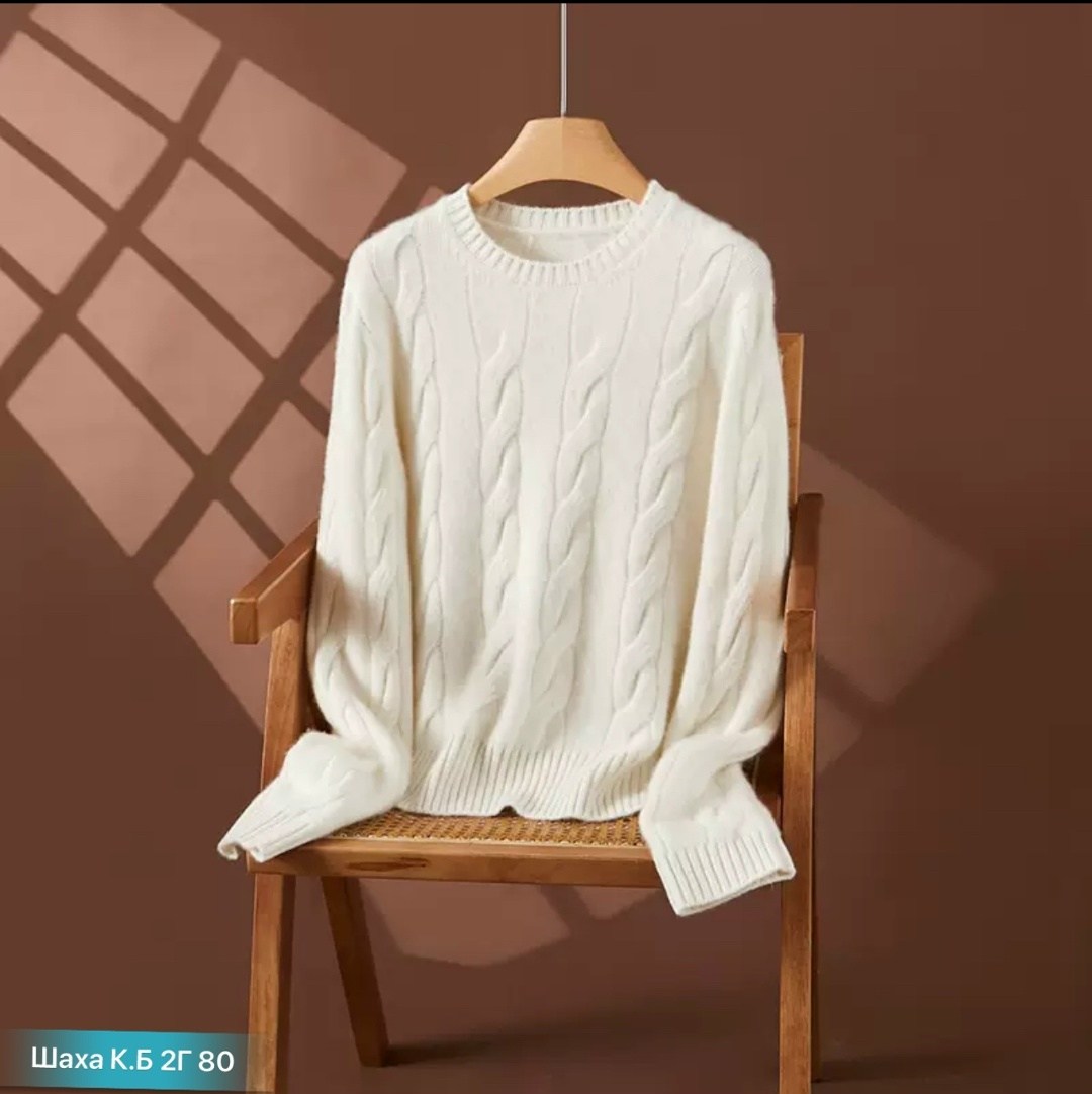 вязаный свитер,вязаные костюмы,джемпер с косами,свитер женский,свитер с косами