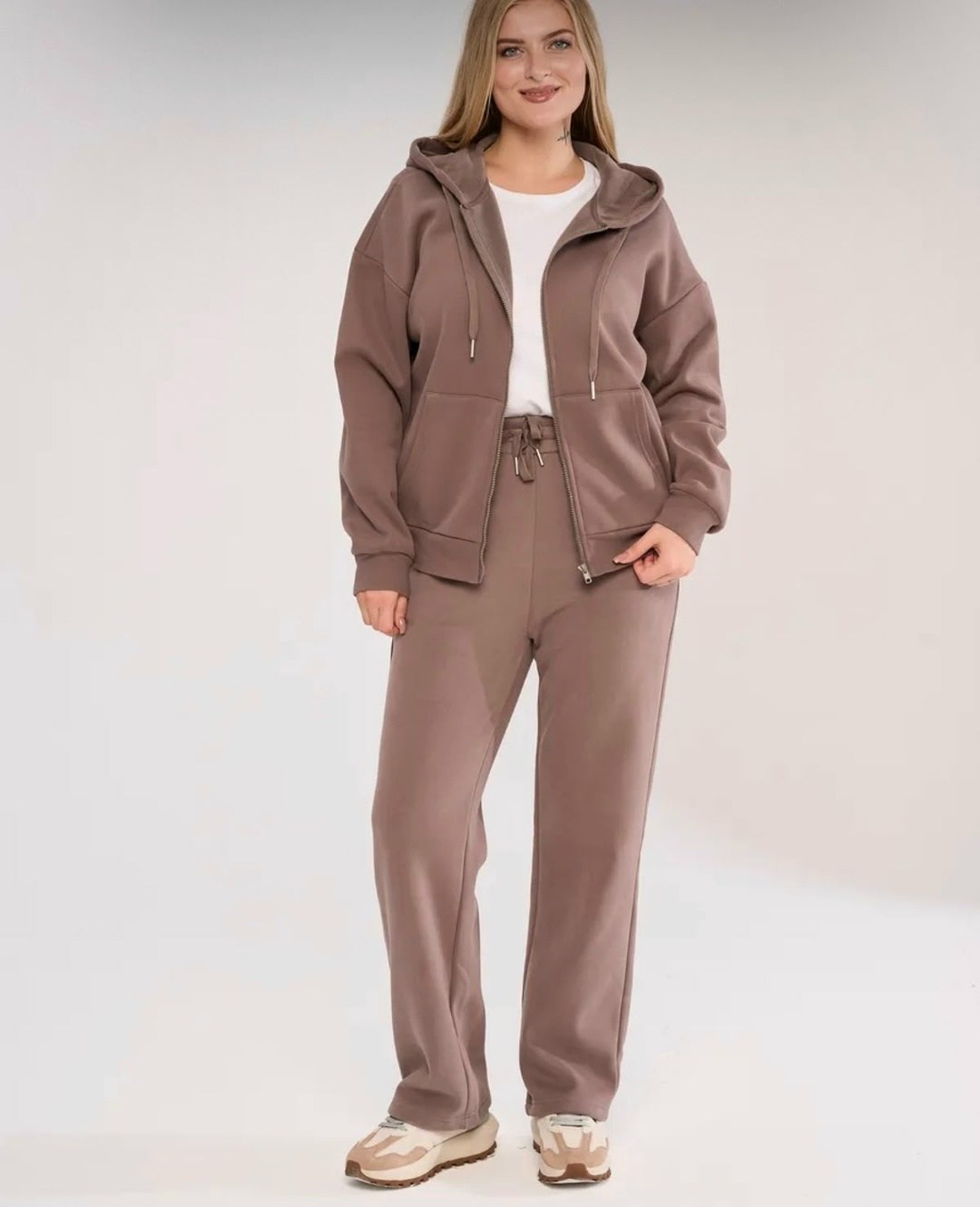 спортивные штаны палаццо,костюм повседневный,костюм с брюками,костюм женский трикотажный с брюками палаццо с лампасами,костюм женский