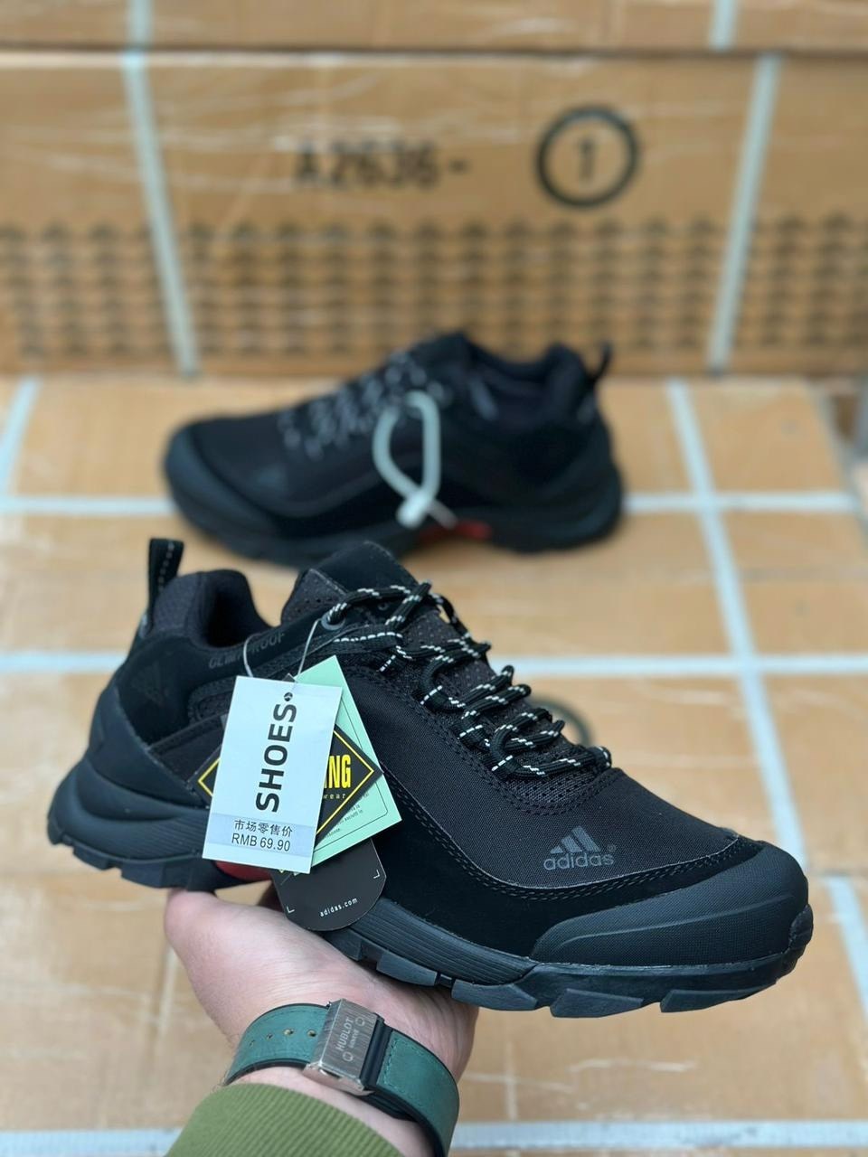 кроссовки adidas climaproof,адидас climaproof кроссовки мужские,зимние кроссовки adidas climaproof,кроссовки adidas,кроссовки adidas climaproof термо