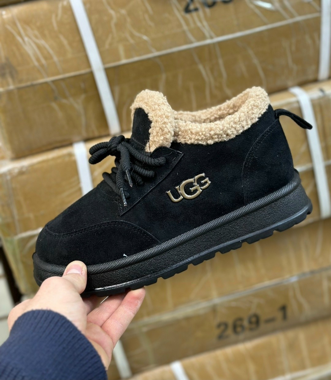 ,зимняя женская ,кроссовки замш,зимние женские кеды,кроссовки зимние ugg женские
