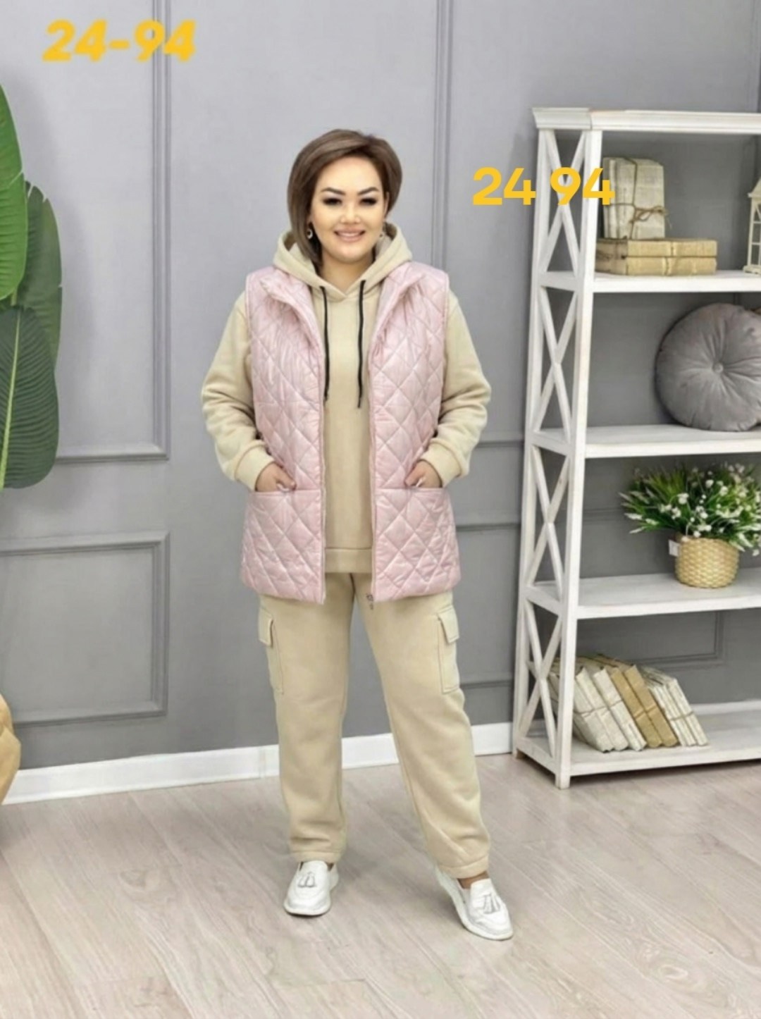 жилет женский,женская жилетка,жилет,костюм женский,жилет безрукавка