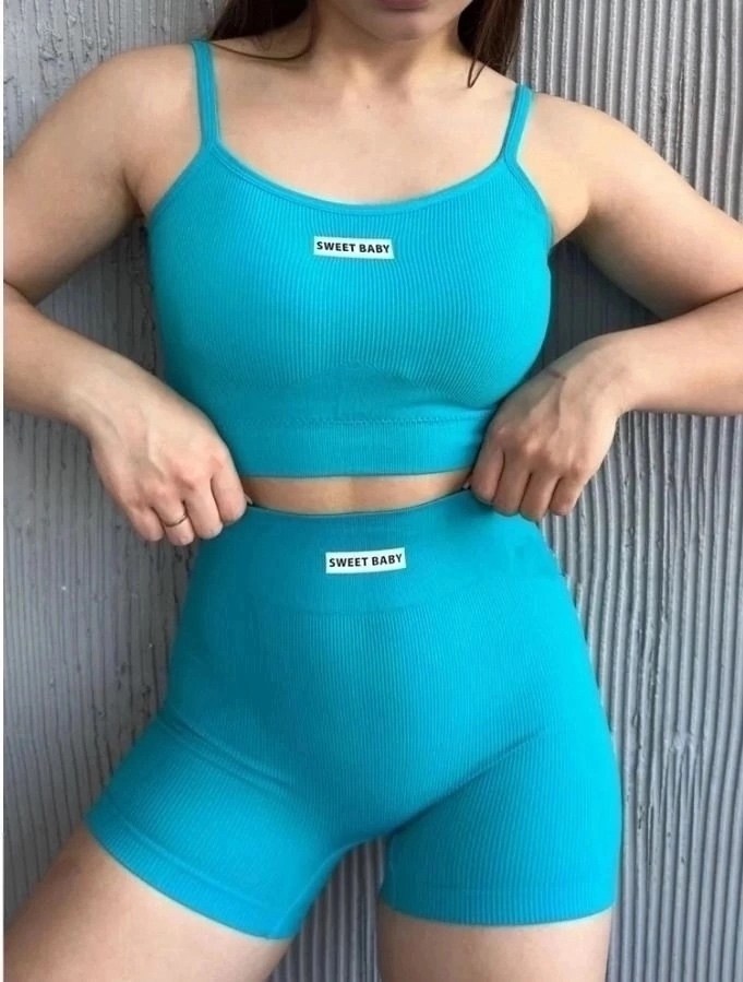 спортивный костюм летний топ и шорты для фитнеса,костюм для фитнеса женский,женский спортивный комплект,спортивный комплект велосипедки с топом,шорты для фитнеса