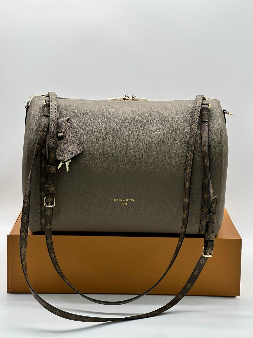 сумка,сумка женская,сумки для женщин,сумка классическая,модная сумка