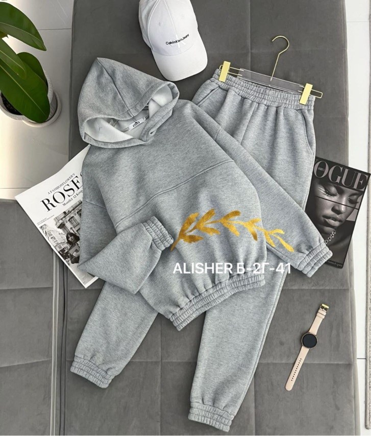 cпортивный костюм женский теплый на флисе,костюмы спортивные женские,костюм спортивный женский на флисе,женский костюм на флисе,женский теплый спортивный костюм