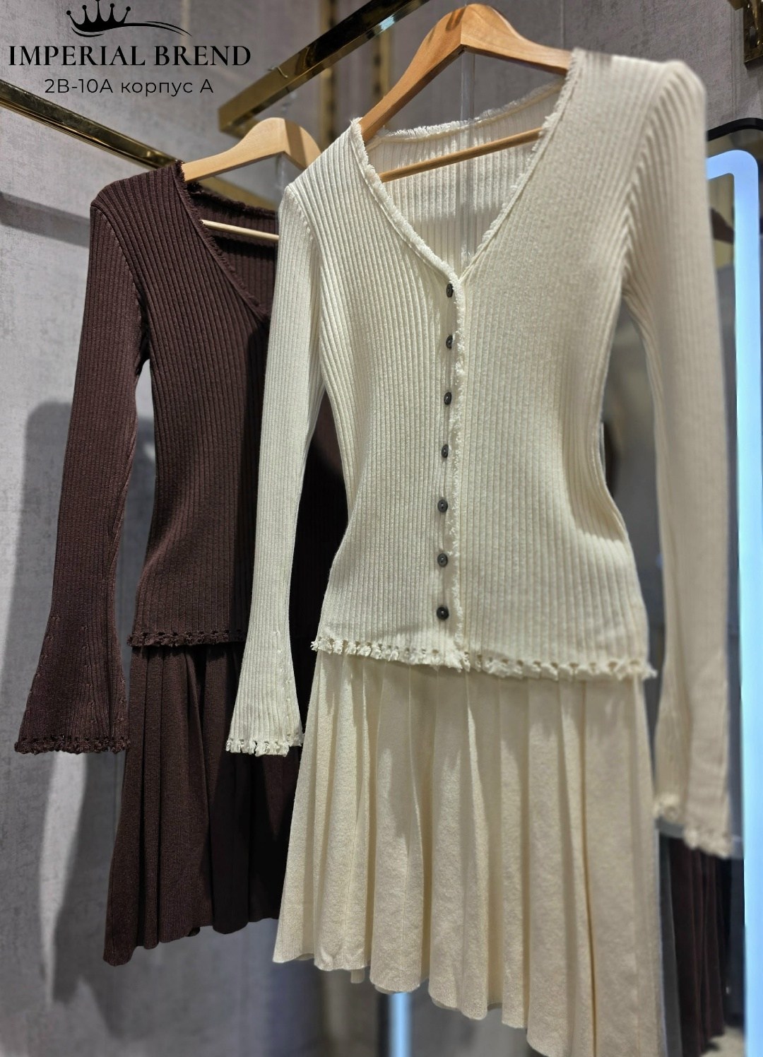 вязаные платья,костюм с юбкой,трикотажное платье,мини платье,костюм с юбкой женский