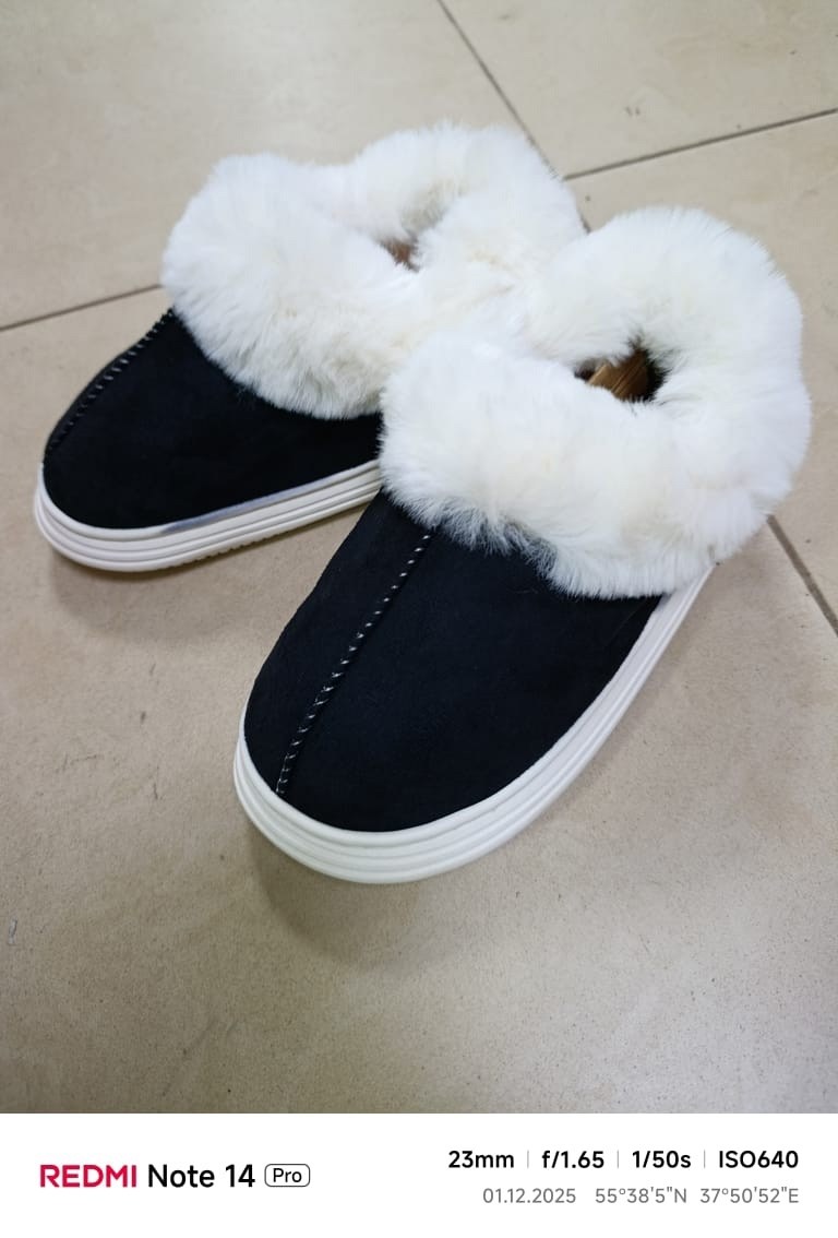 женские шлепанцы,,шлепанцы летние женские,белые шлепанцы,летние тапочки