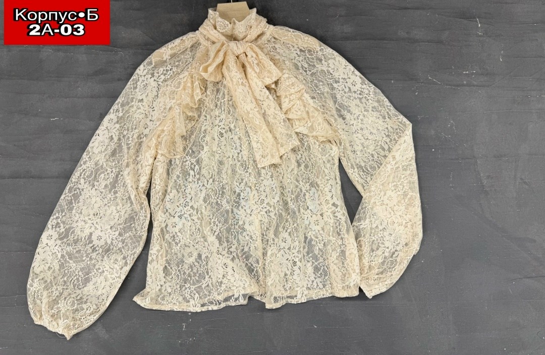 кружевная блузка,женская кружевная блузка,блузка с кружевами,кружевная белая блузка,блузка кружевная с длинным рукавом