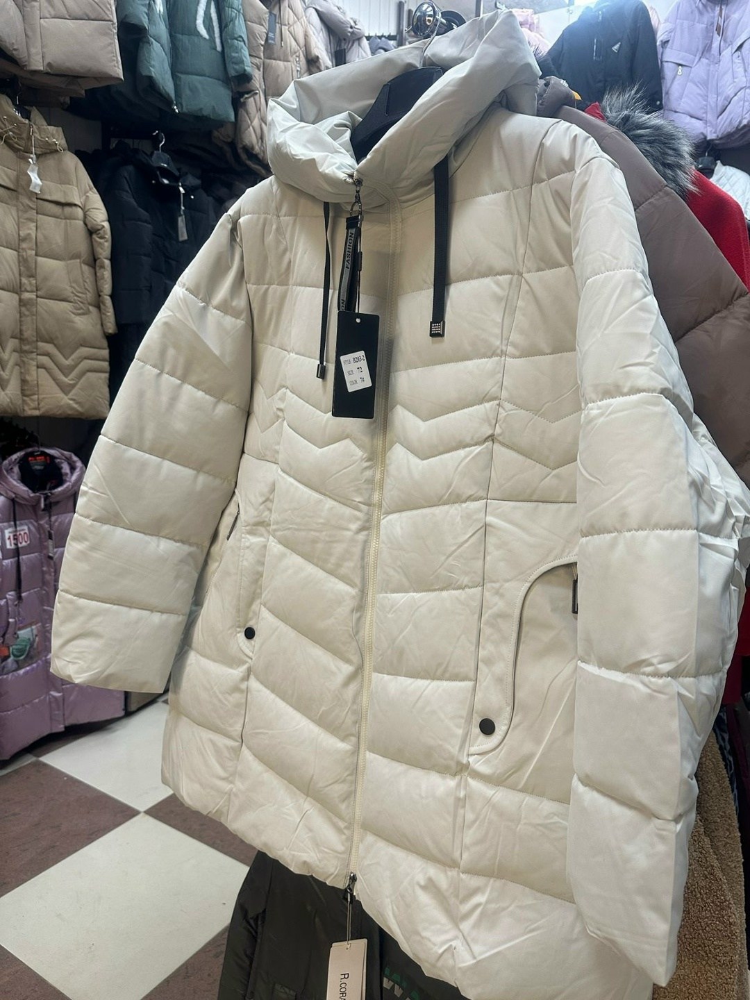 женские пуховики,женская зимняя куртка,куртка пуховик зимняя,куртки зима,женская куртка