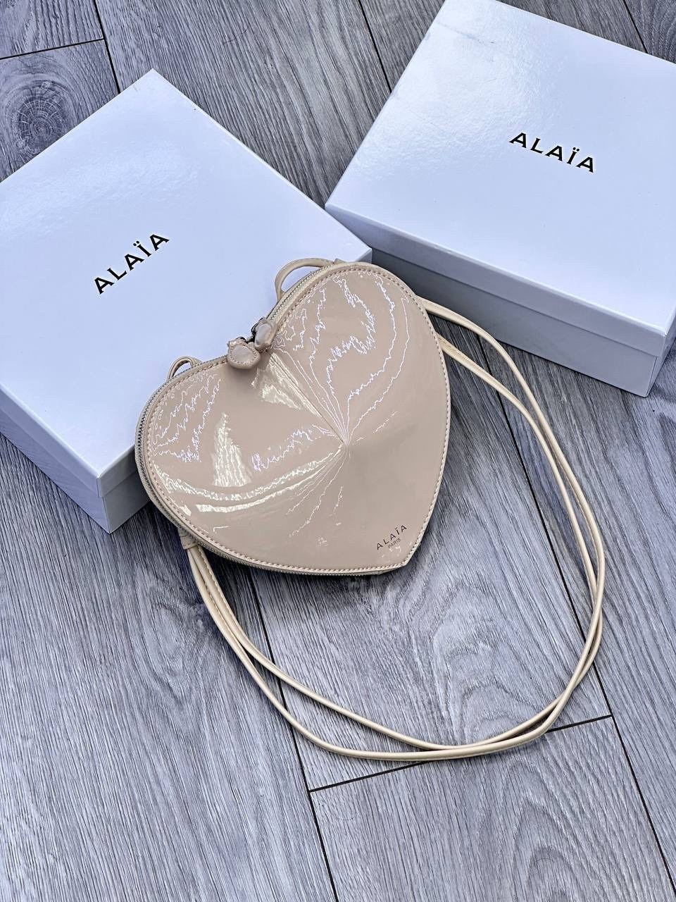 сумка женские,alaia сумка,сумка сердце,сумки,сумка в форме сердца