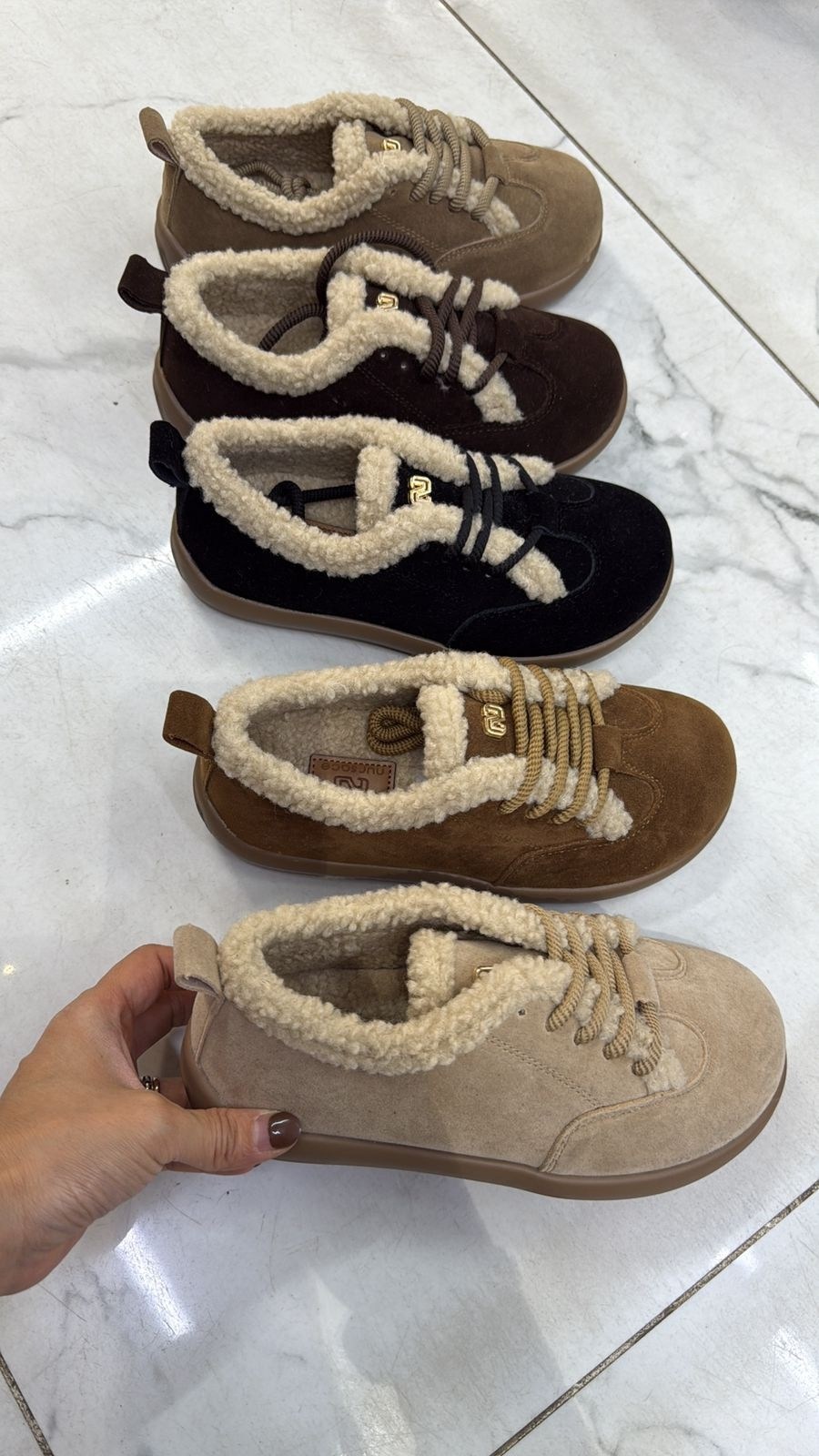 ,женская ,зимняя ,женские зимние ботинки,кроссовки мех