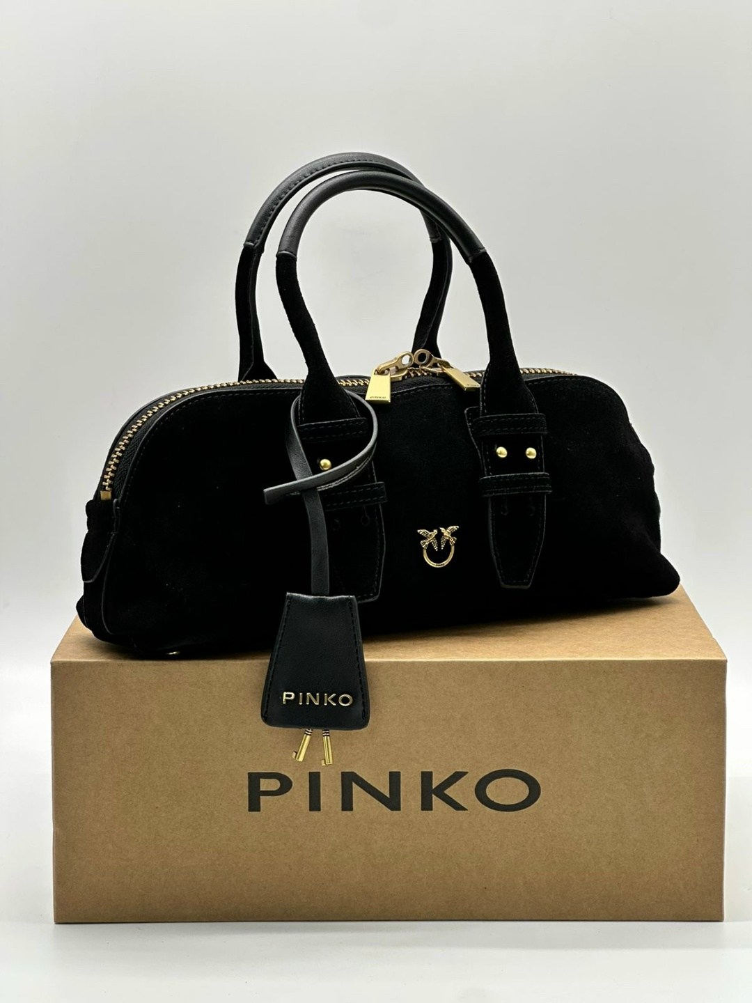 замшевая сумка miu miu aventure,сумка замшевая pinko,женская сумка pinko,сумка замшевая,сумка женская miu miu замш