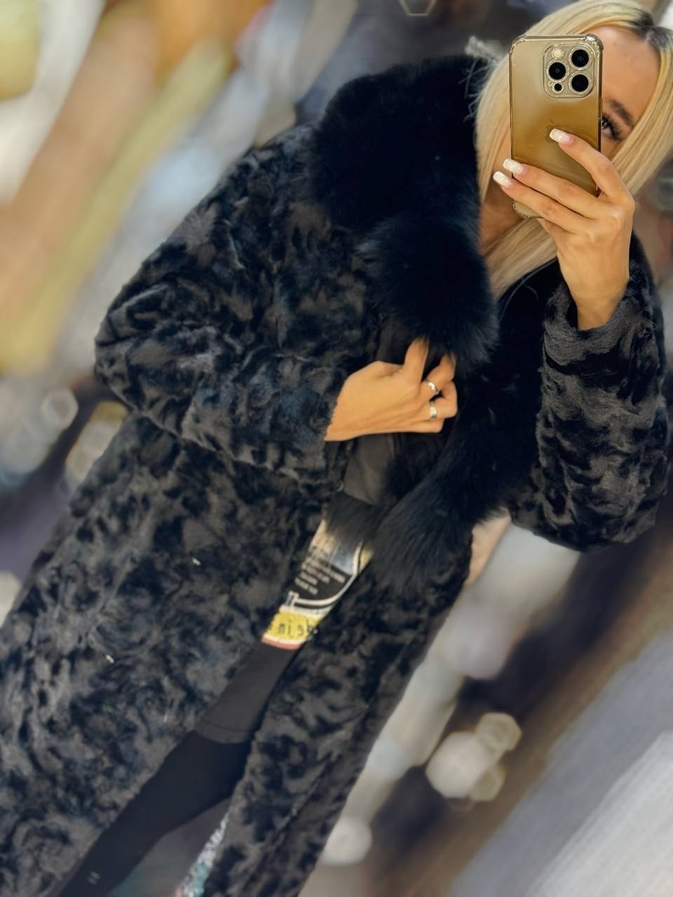 женская шуба,шуба,шубка,пальто с мехом,зимняя пальто