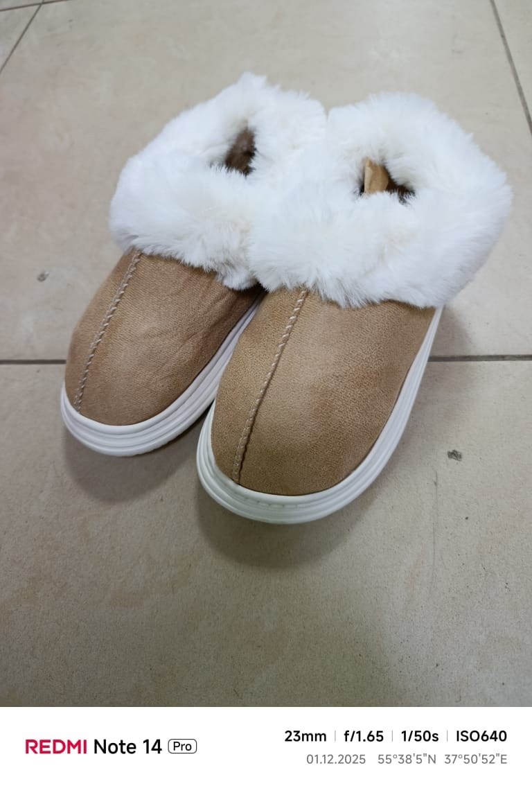 женские шлепанцы,,шлепанцы летние женские,белые шлепанцы,летние тапочки