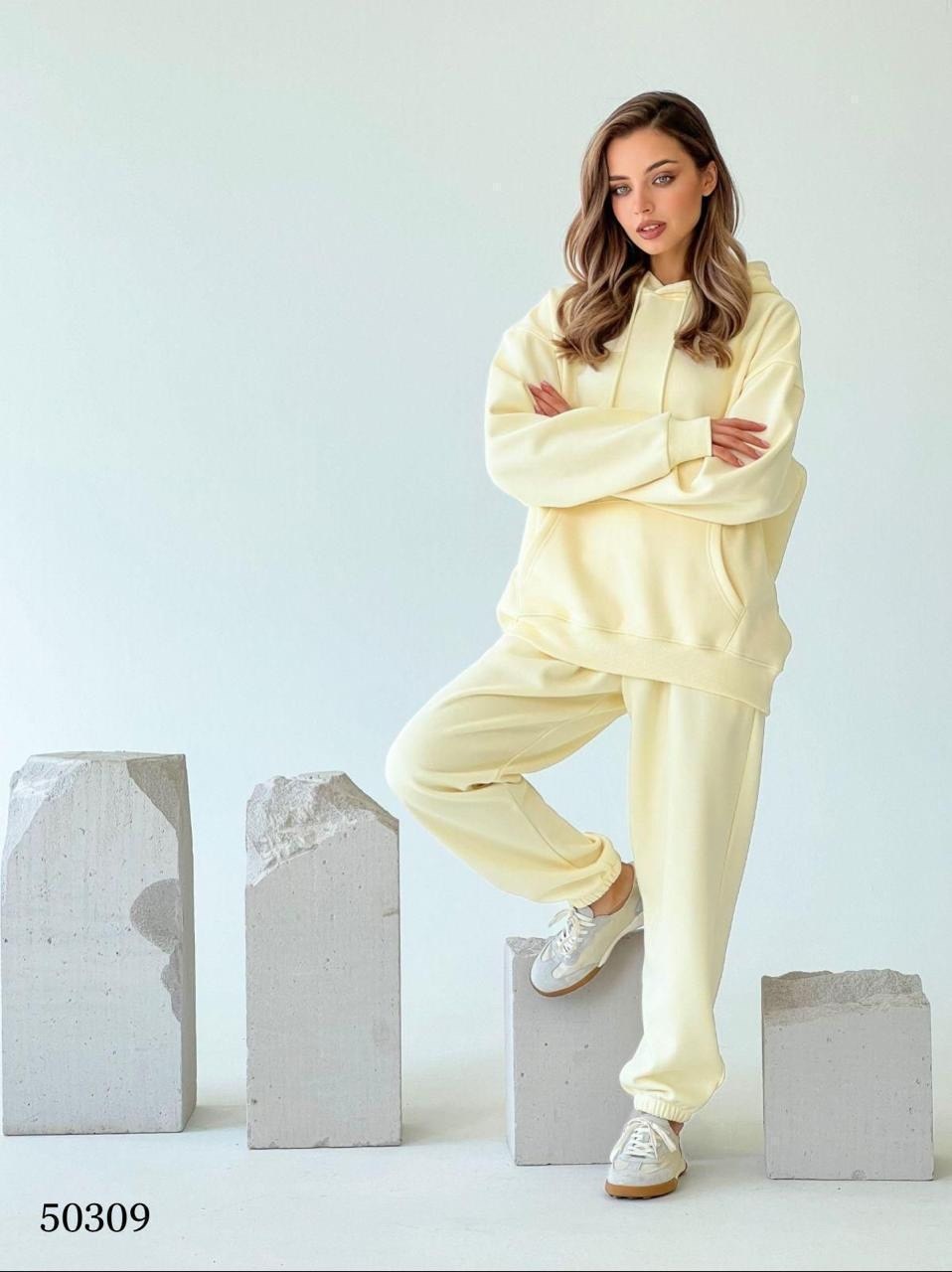 костюм спортивный,костюм женский толстовка,костюм с брюками,женский спортивный костюм,костюм женский на флисе