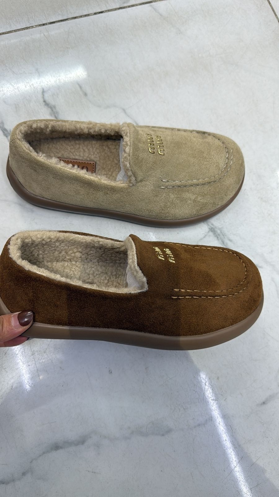 ,женская ,зимняя ,женские зимние ботинки,кроссовки мех