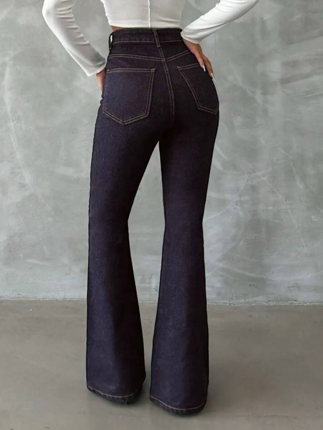 джинсы женские клеш,черные джинсы клеш,женские джинсы-клеш с высокой талией,женские джинсы,джинсы-клеш женские с завышенной талией