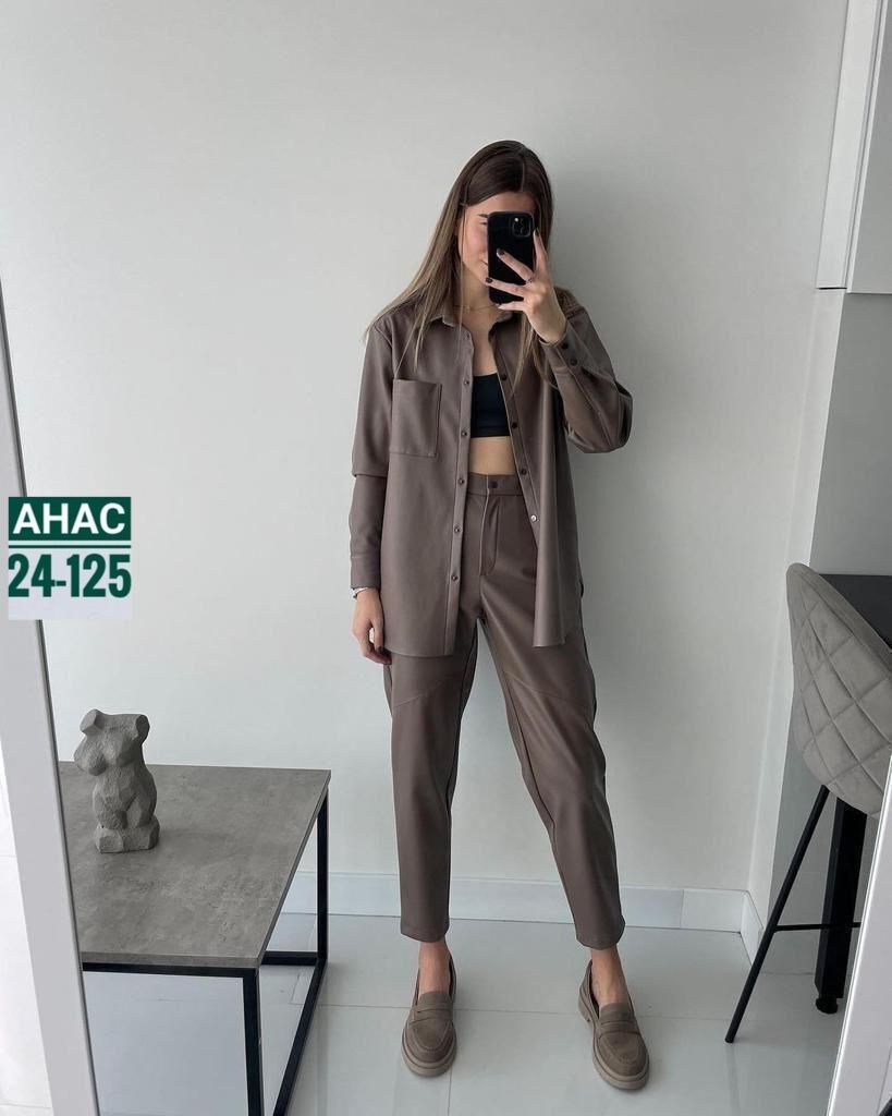 костюм из экокожи,костюм повседневный,костюмы брючные,костюмы женские,брюки из экокожи женские