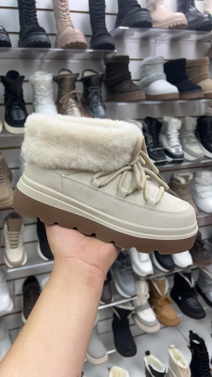 ,ботинки угги зимние натуральные на меху и платформе,угги женские, женская зимняя,угги женские зимние