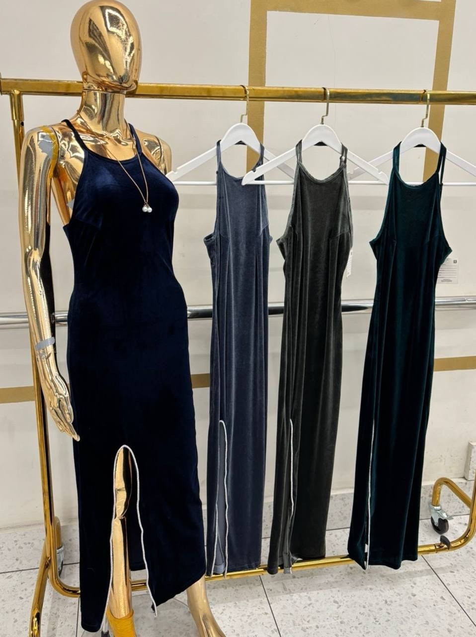 платье бархатное вечернее с разрезом в пол emse 17090158,вечернее платье,платье велюр,платье вечернее с разрезом,платье